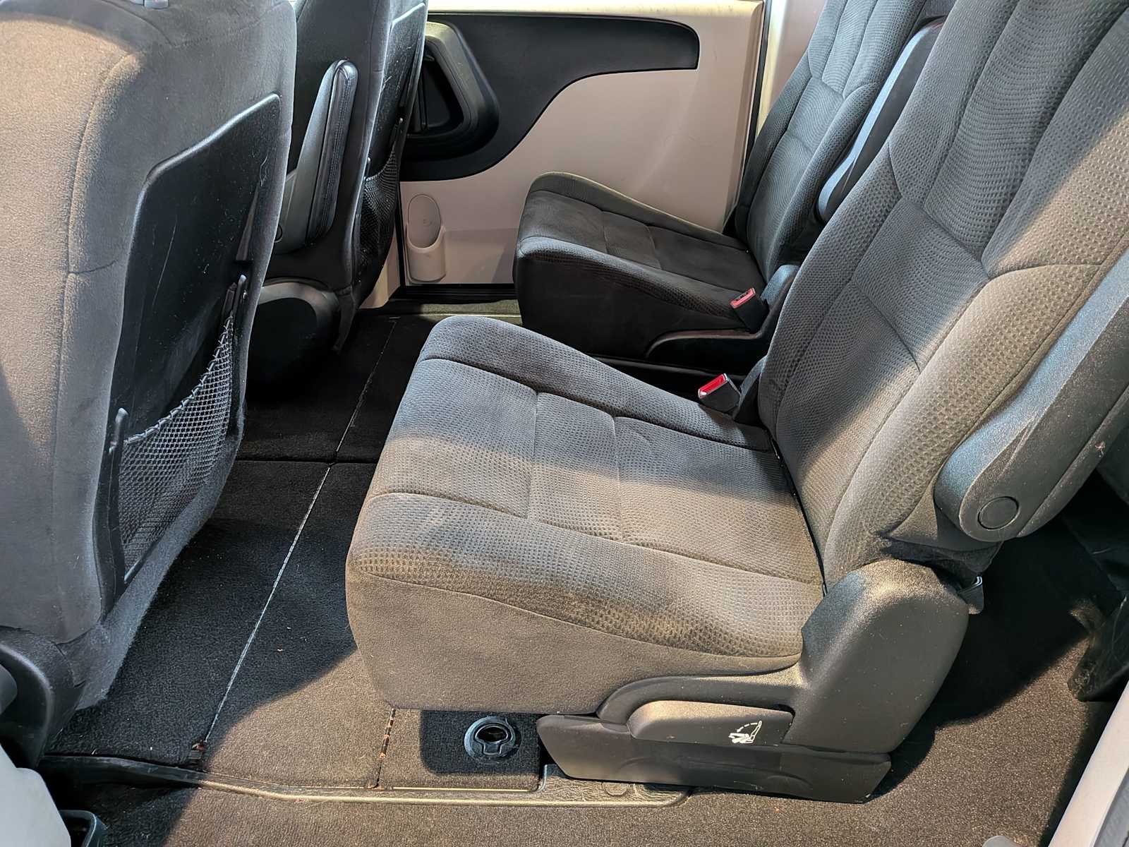 Thumbnail: 2013 Dodge Grand Caravan - 17