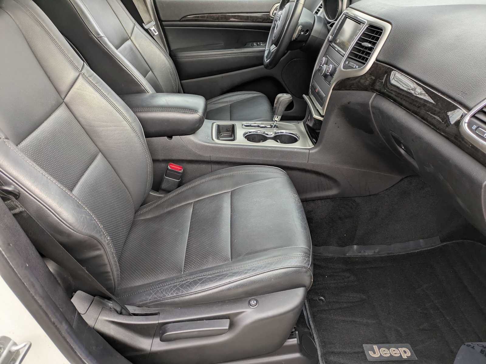 Thumbnail: 2012 Jeep Grand Cherokee - 22