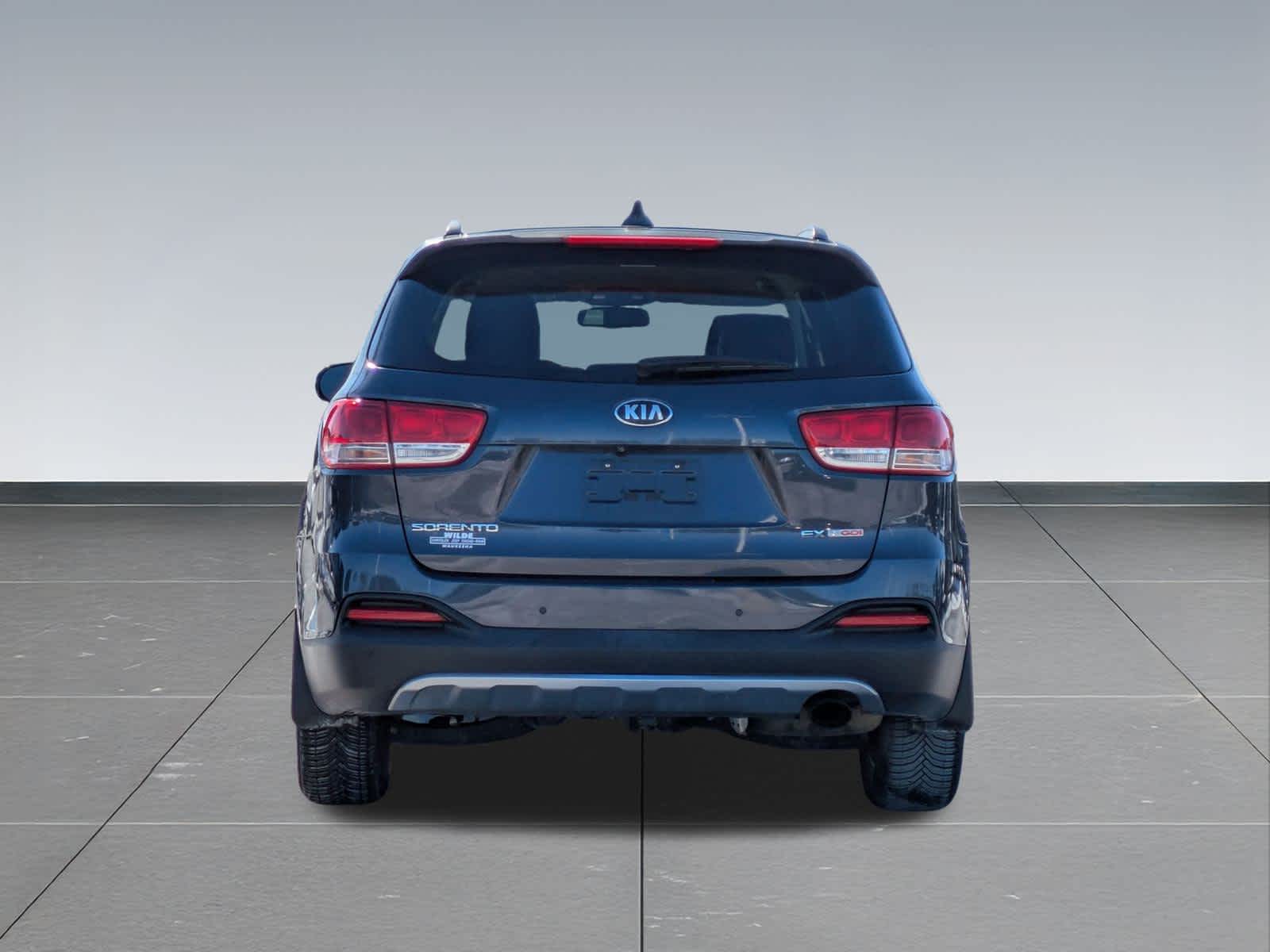 Thumbnail: 2016 Kia Sorento - 5