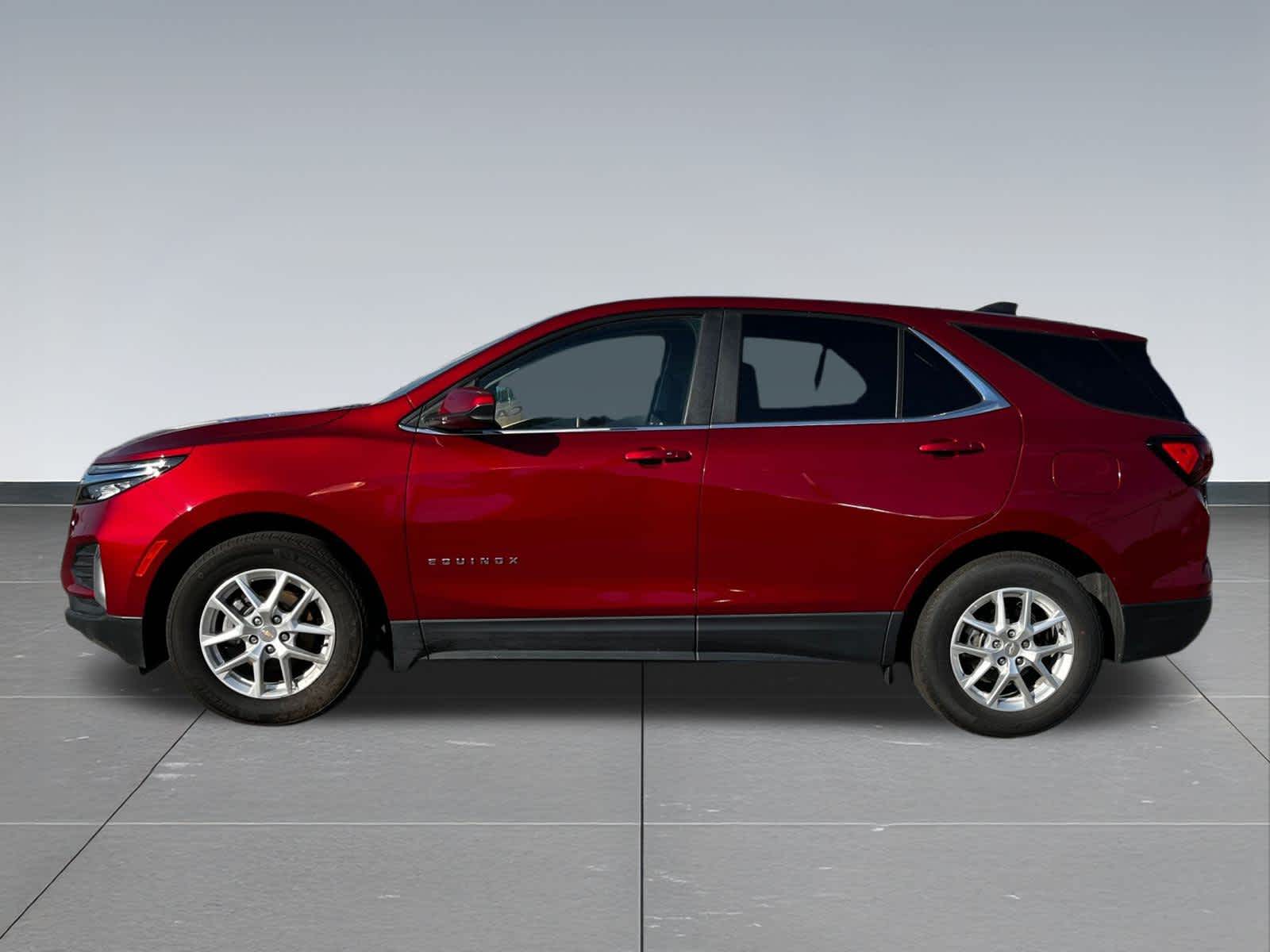 2023 Chevrolet Equinox photo 3