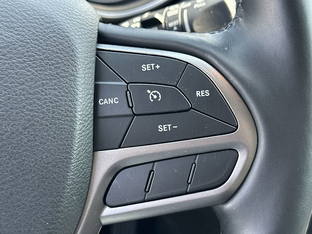 2019 Jeep Cherokee Limited Edition 29