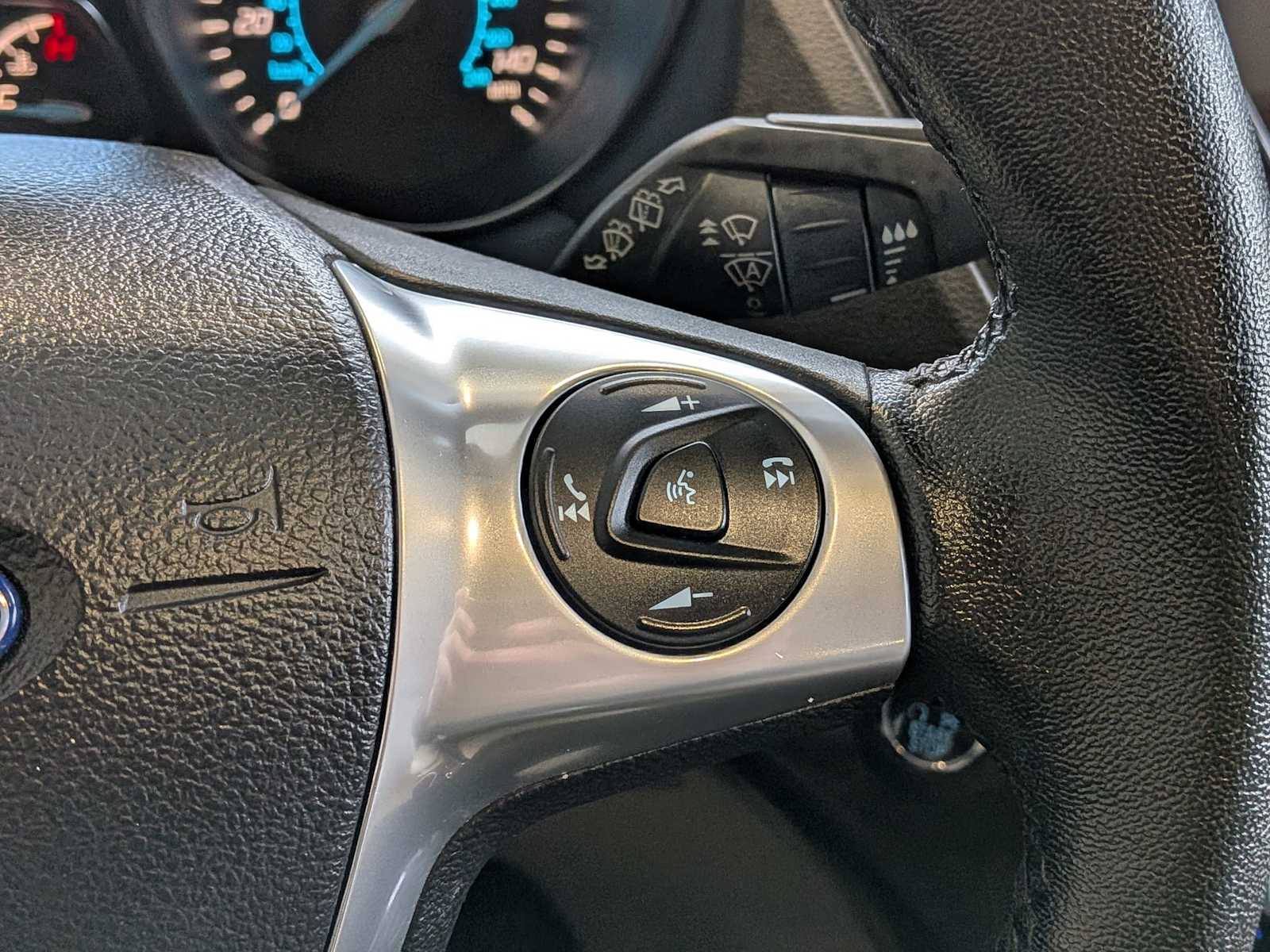 Thumbnail: 2016 Ford Escape - 25