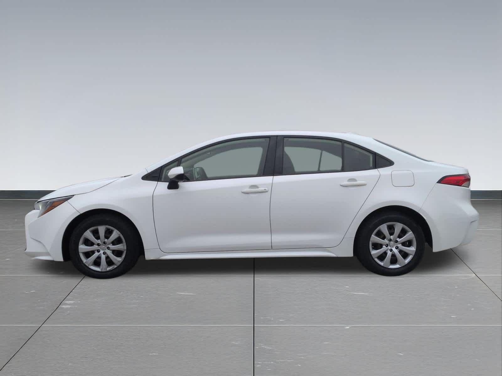 Thumbnail: 2021 Toyota Corolla - 2