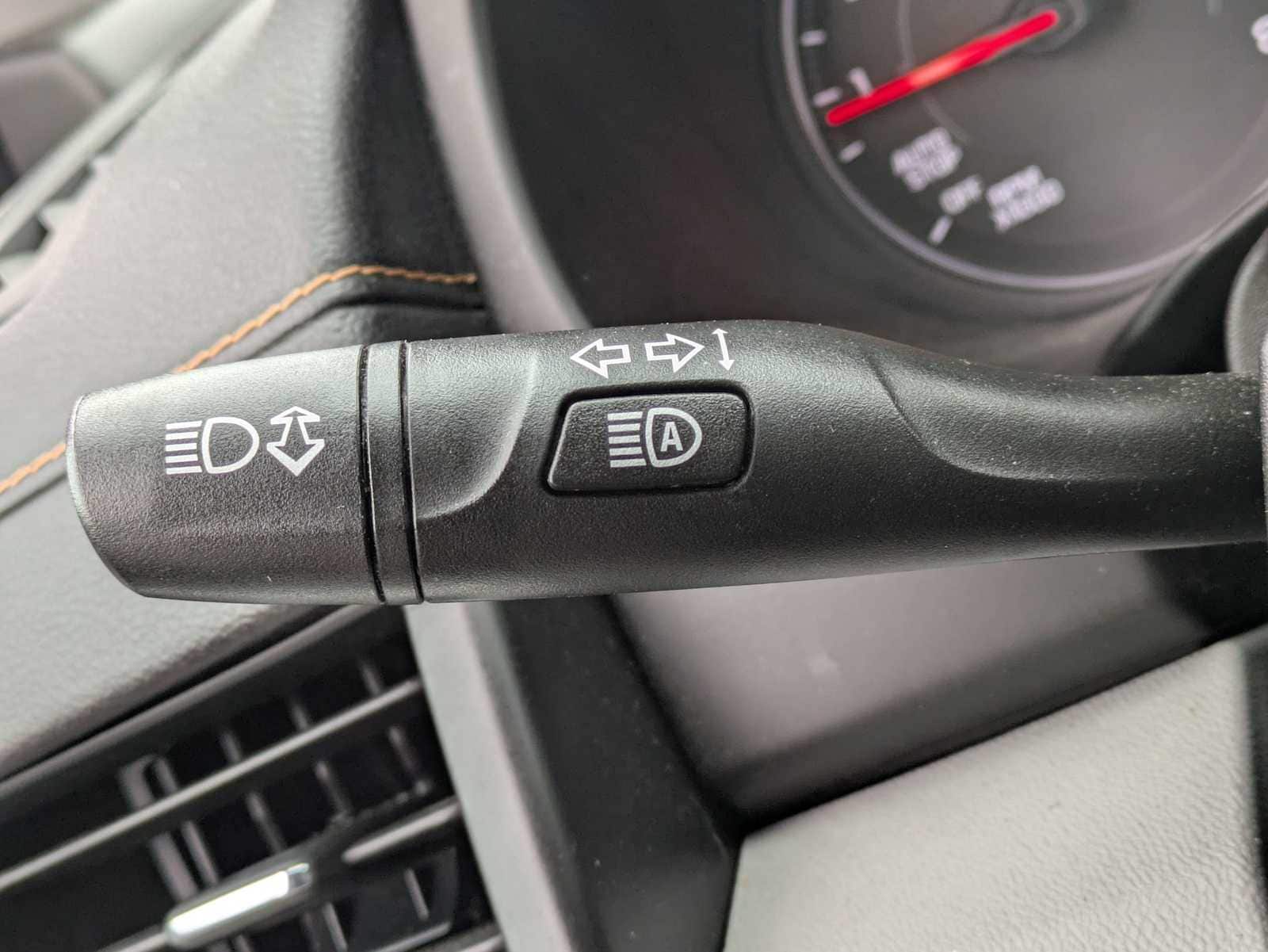 Thumbnail: 2019 GMC Terrain - 25