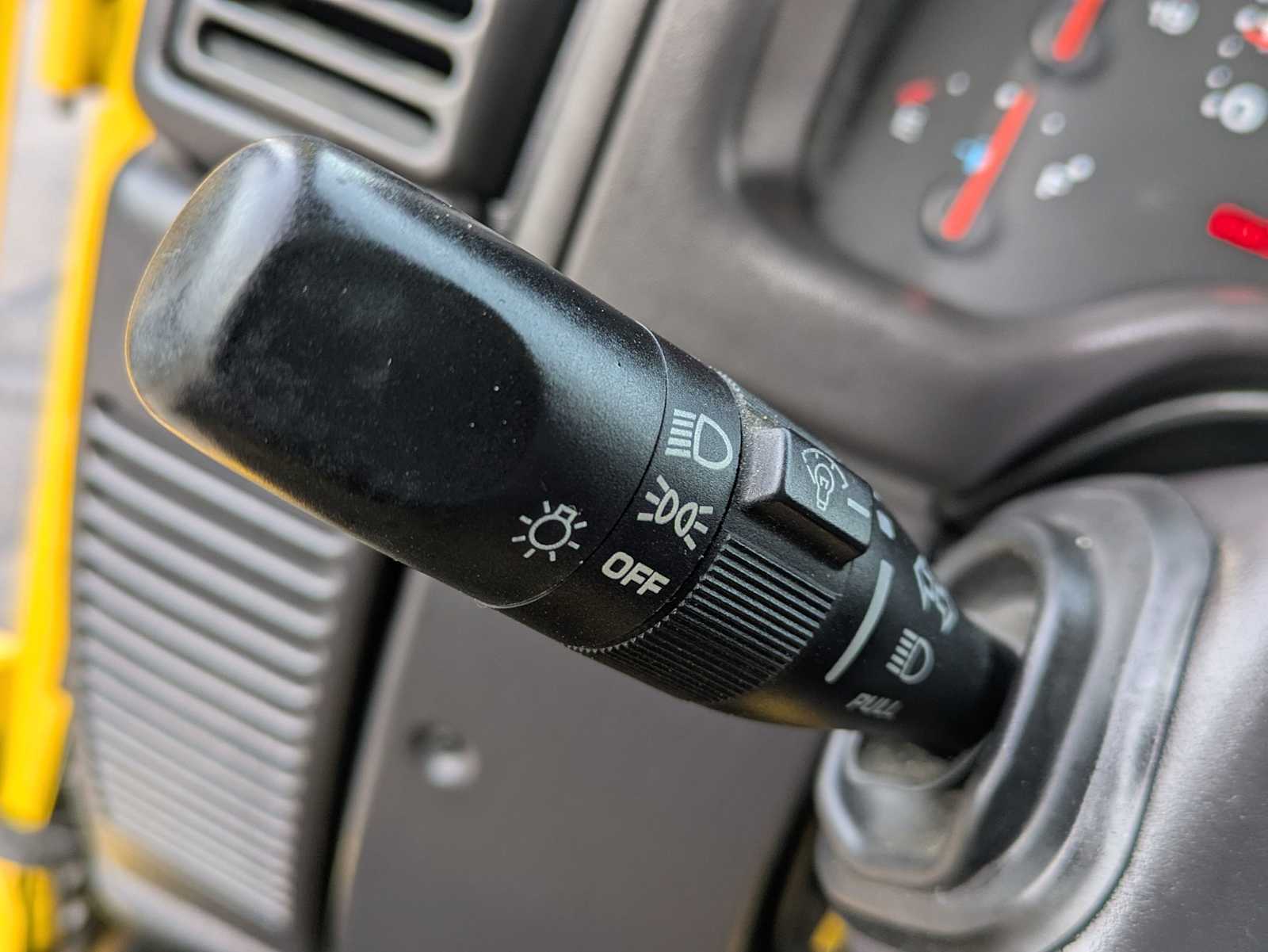 Thumbnail: 2002 Jeep Wrangler - 19