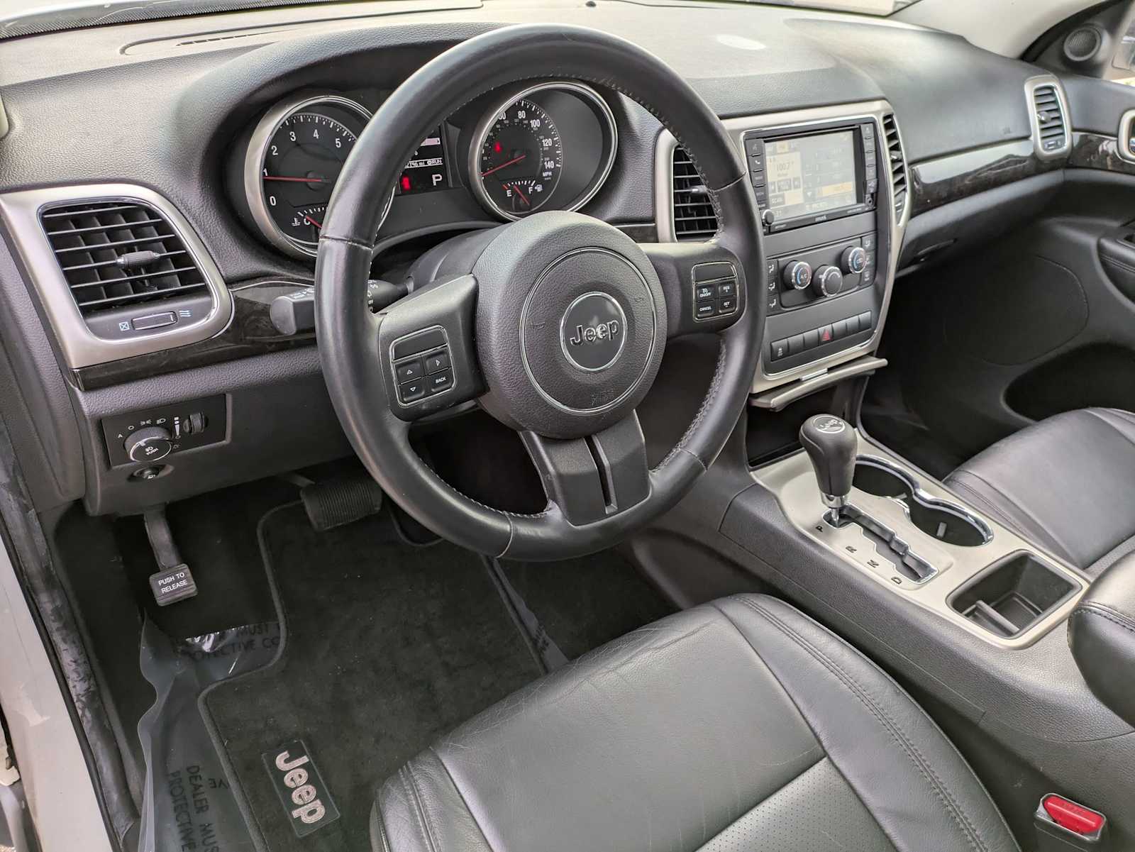 Thumbnail: 2012 Jeep Grand Cherokee - 2