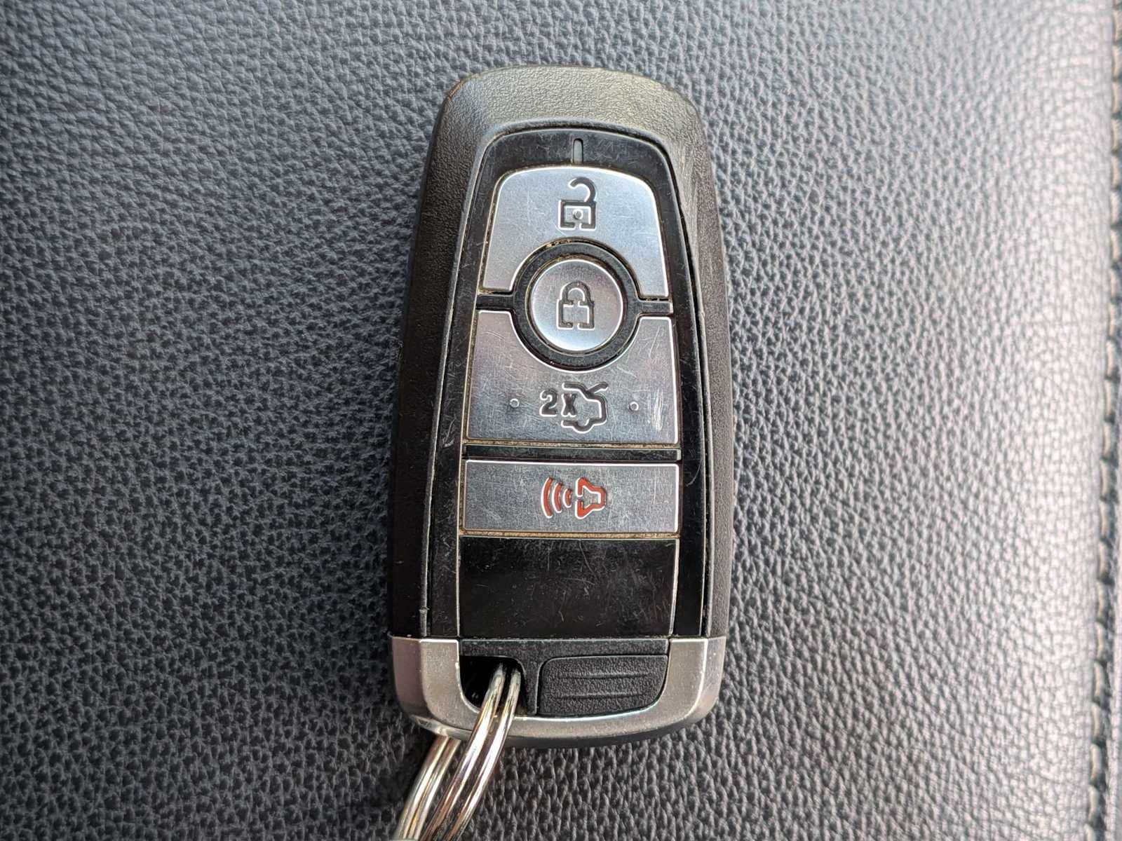 Thumbnail: 2018 Ford Fusion - 33