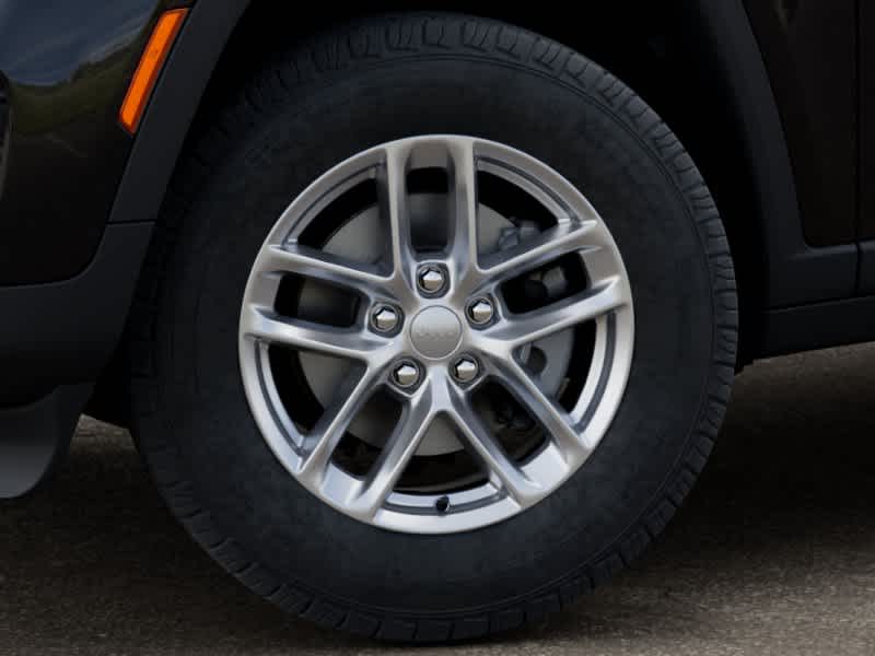 Thumbnail: 2026 Jeep Grand Cherokee - 8