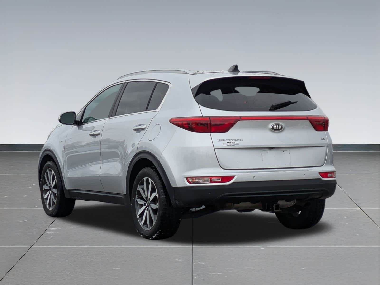 Thumbnail: 2017 Kia Sportage - 4