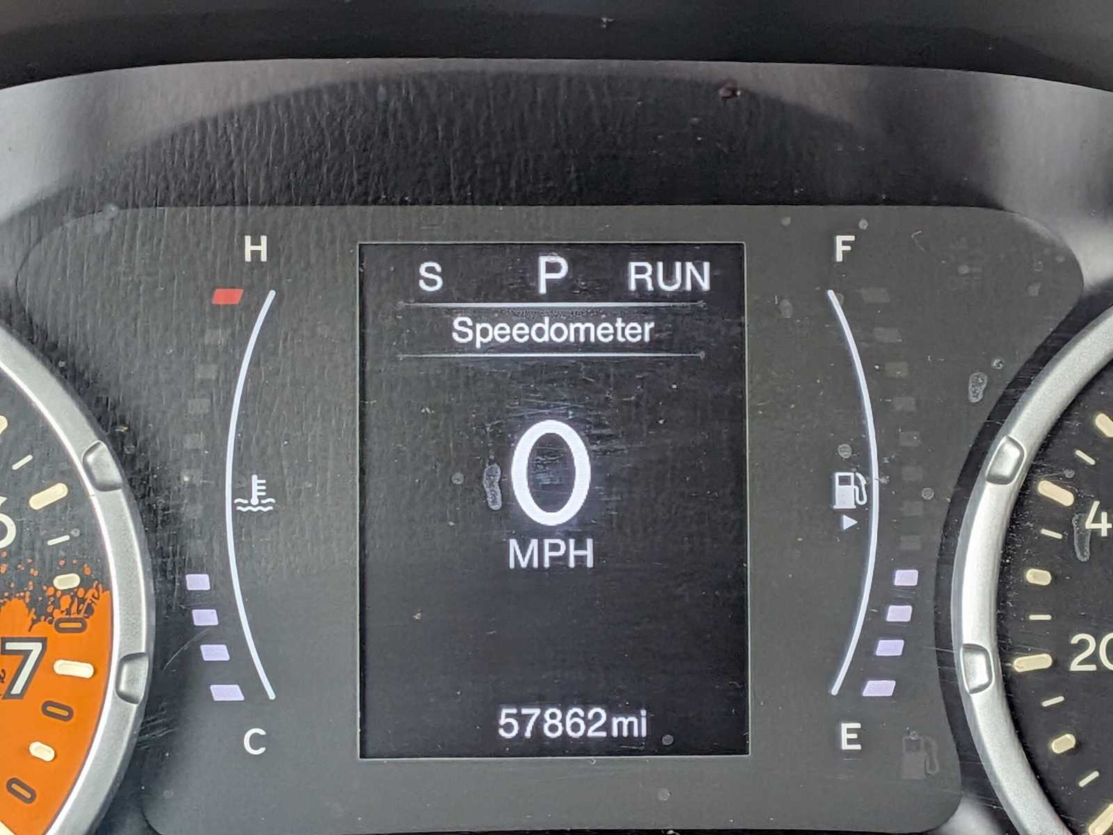 Thumbnail: 2018 Jeep Renegade - 28