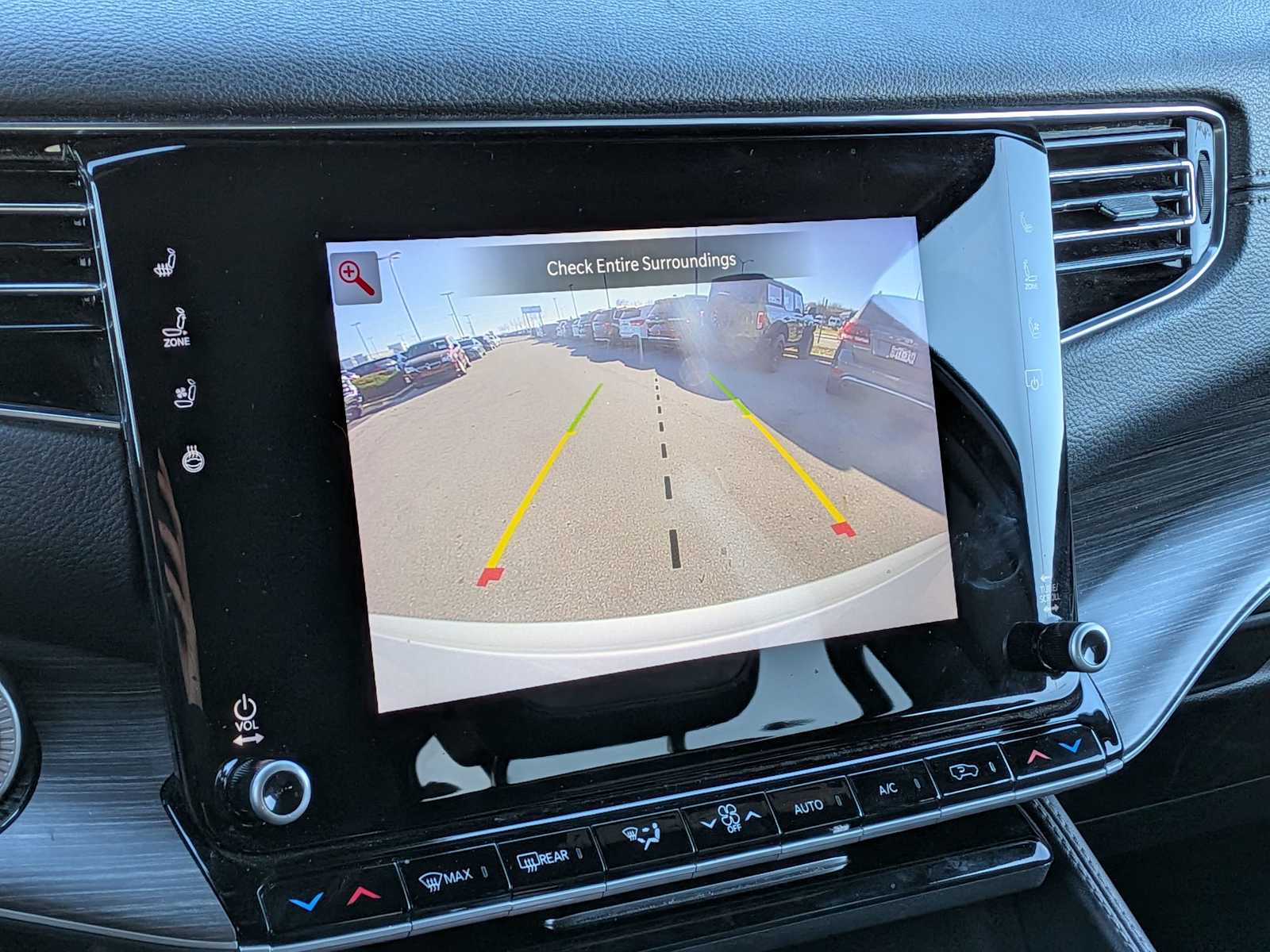 Thumbnail: 2023 Jeep Wagoneer - 27