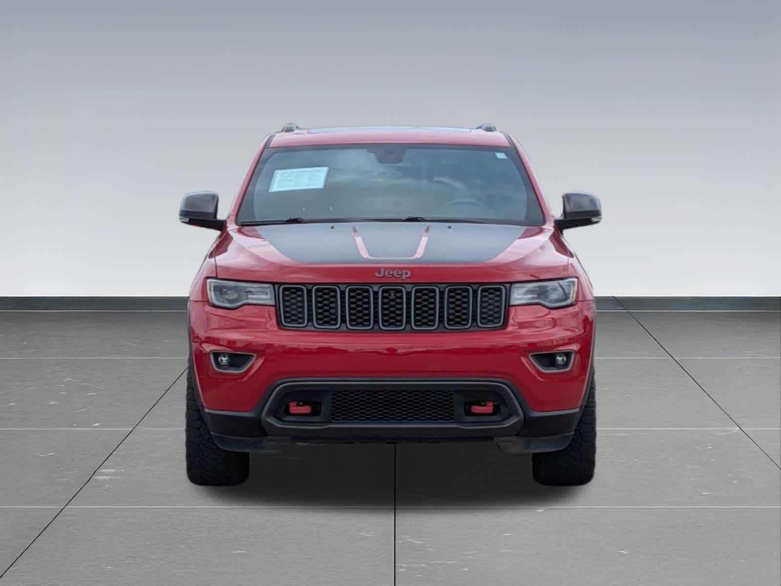 Thumbnail: 2017 Jeep Grand Cherokee - 9