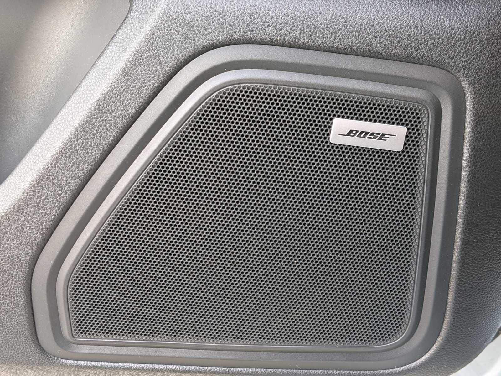 Thumbnail: 2021 Porsche Macan - 34