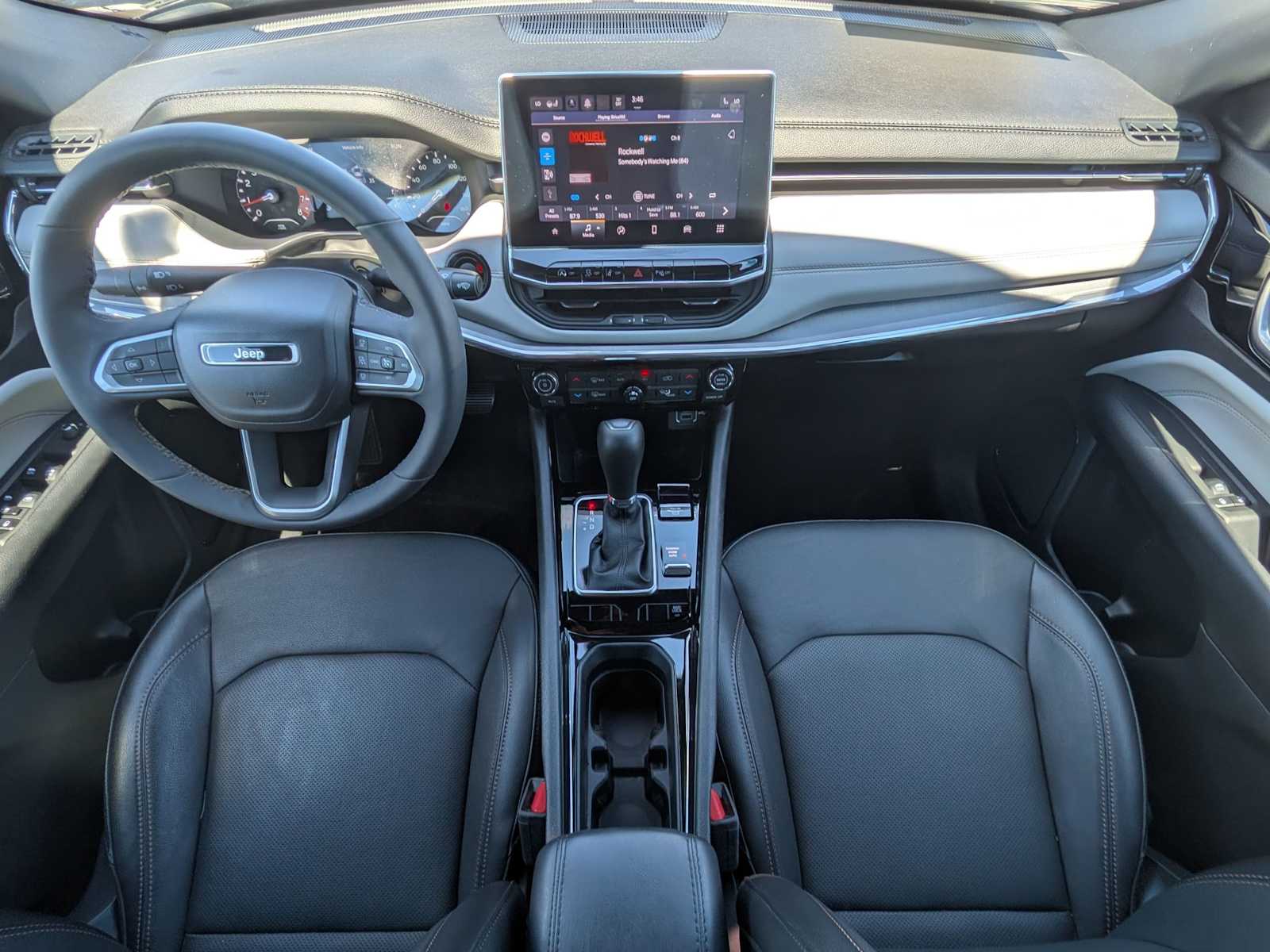 Thumbnail: 2023 Jeep Compass - 21