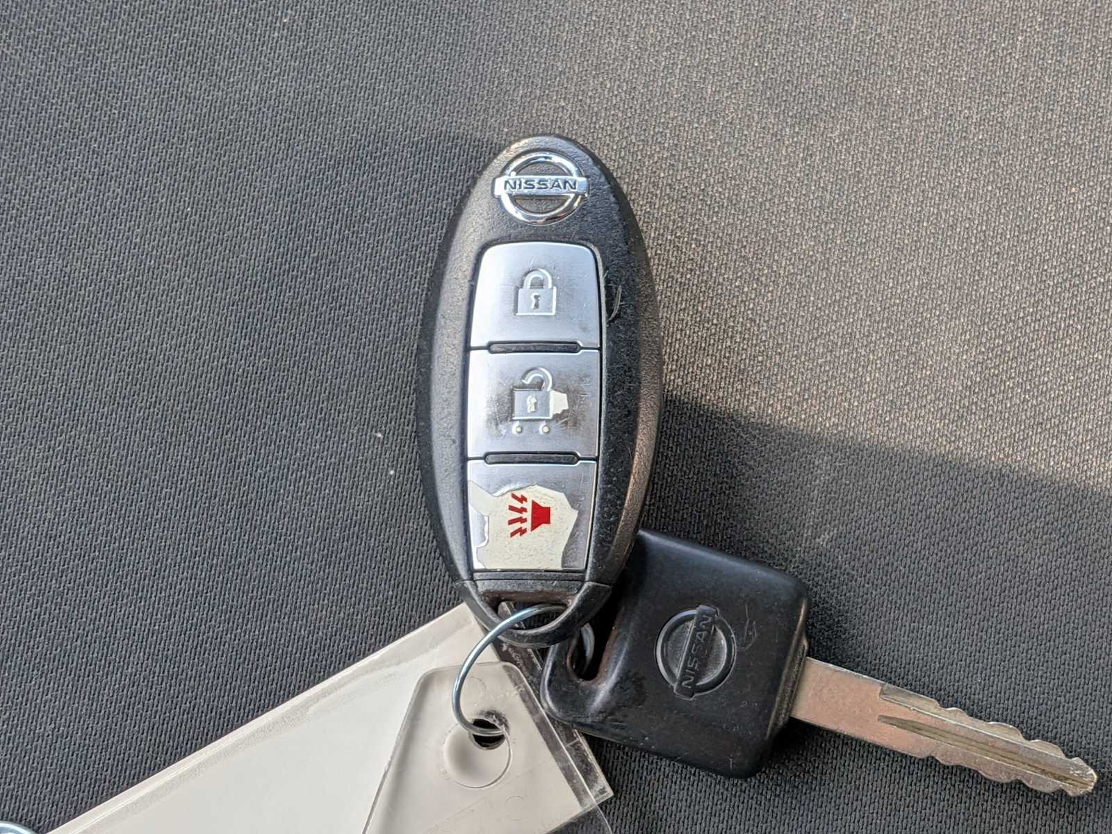 Thumbnail: 2018 Nissan Titan - 29