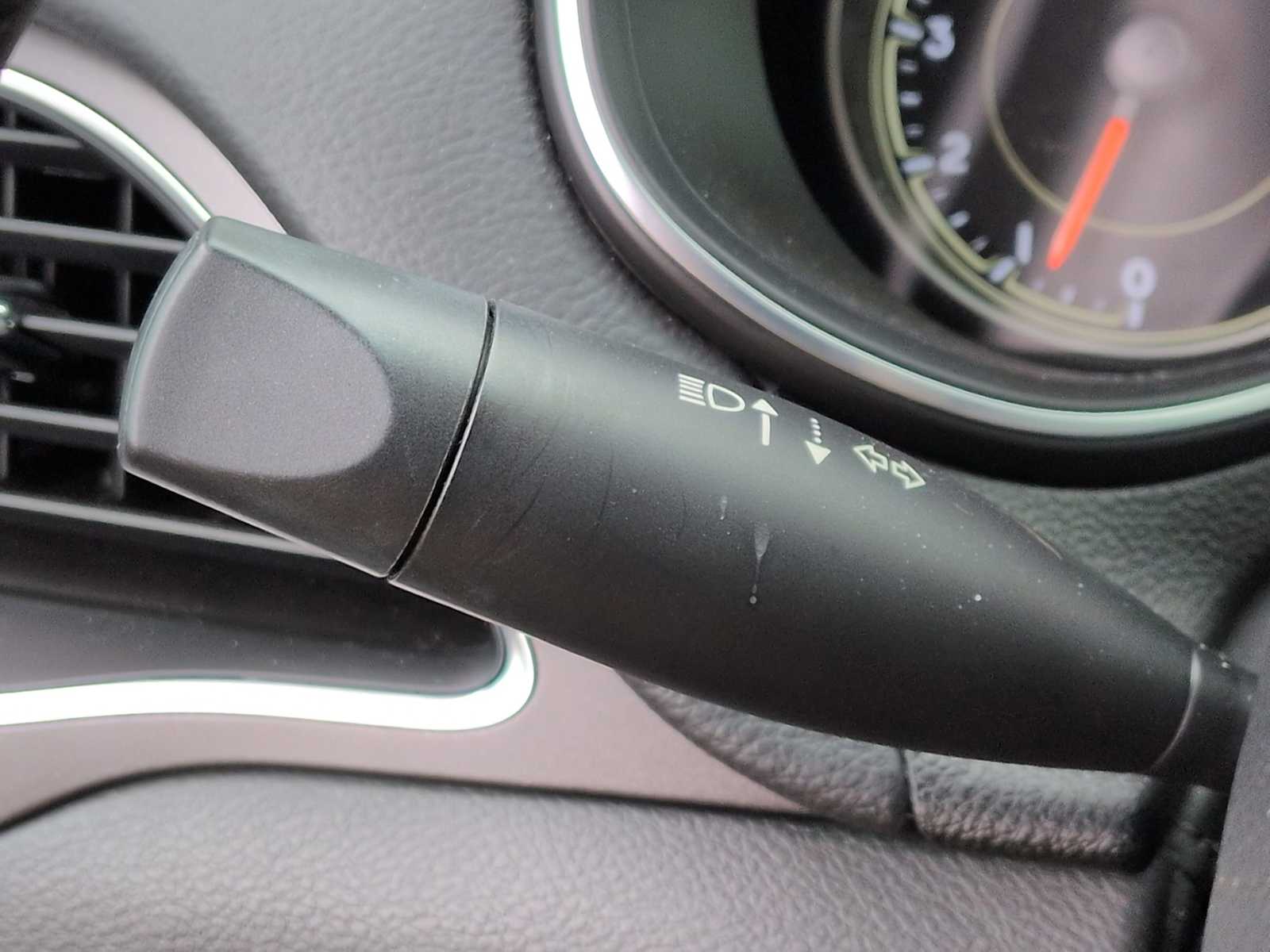 Thumbnail: 2021 Jeep Cherokee - 26