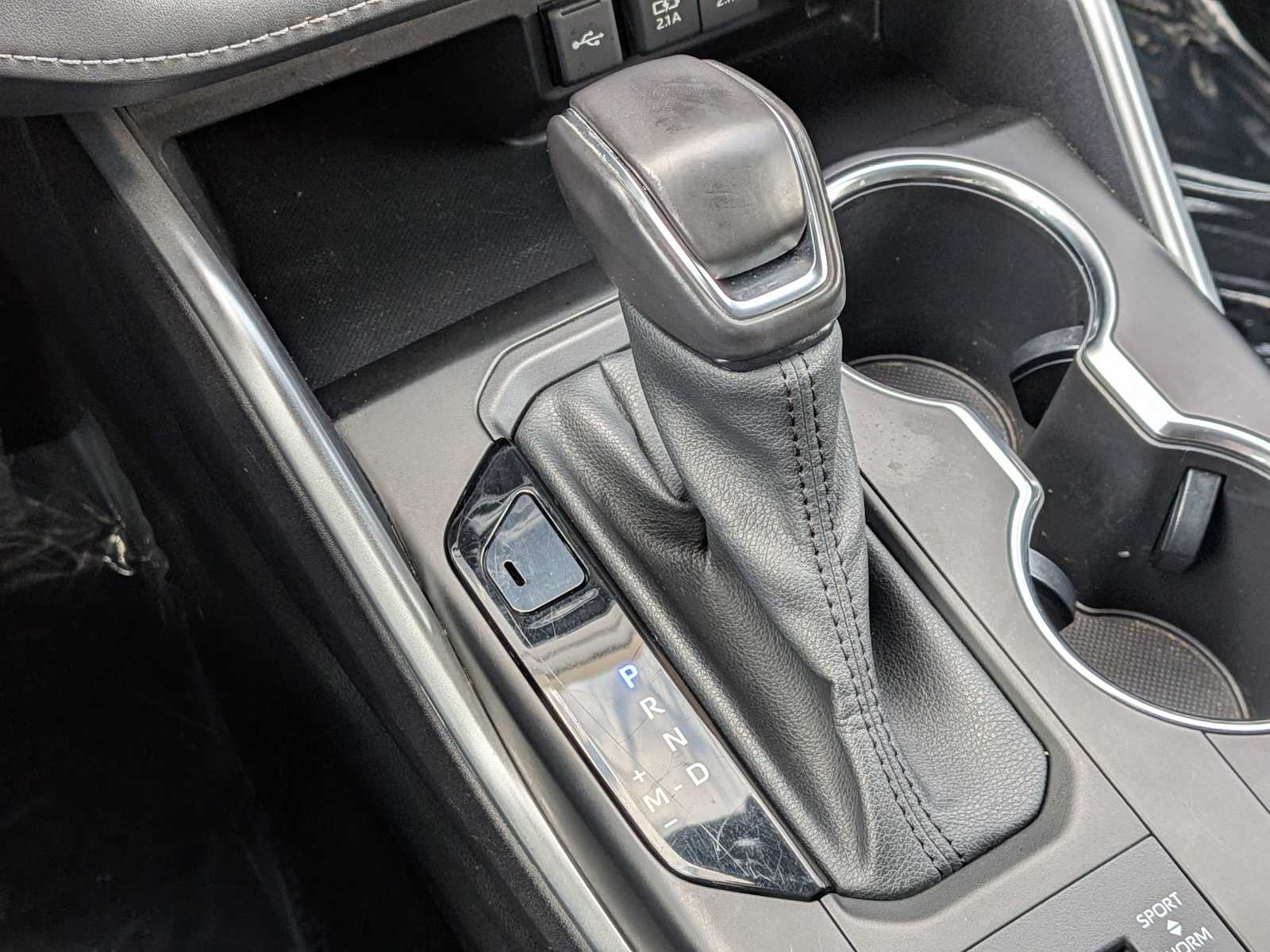 Thumbnail: 2021 Toyota Highlander - 29
