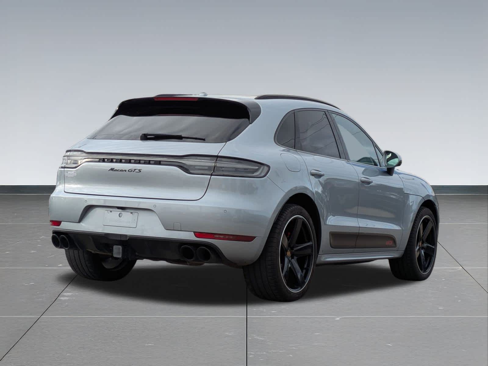 Thumbnail: 2021 Porsche Macan - 6