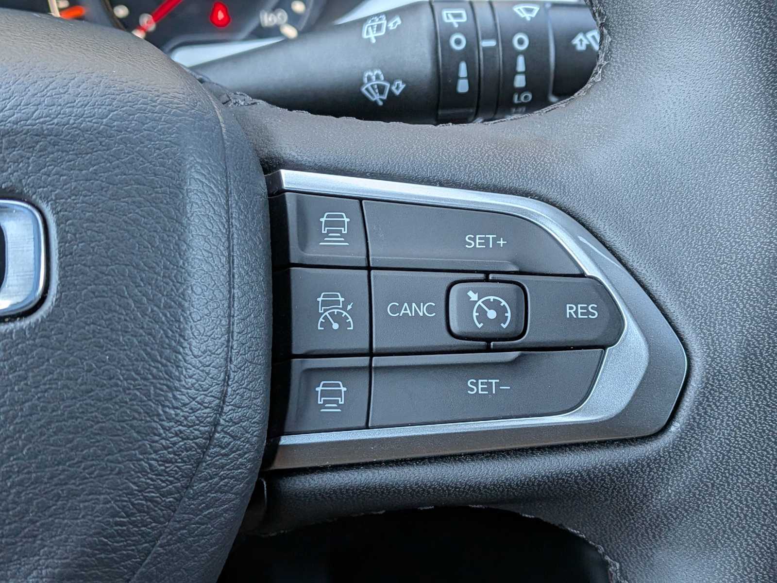 Thumbnail: 2025 Jeep Compass - 32