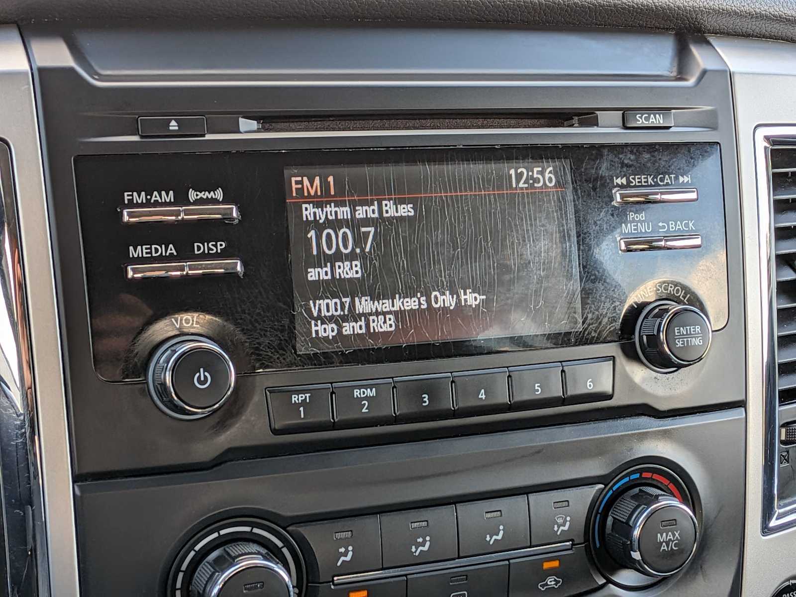 Thumbnail: 2018 Nissan Titan - 25