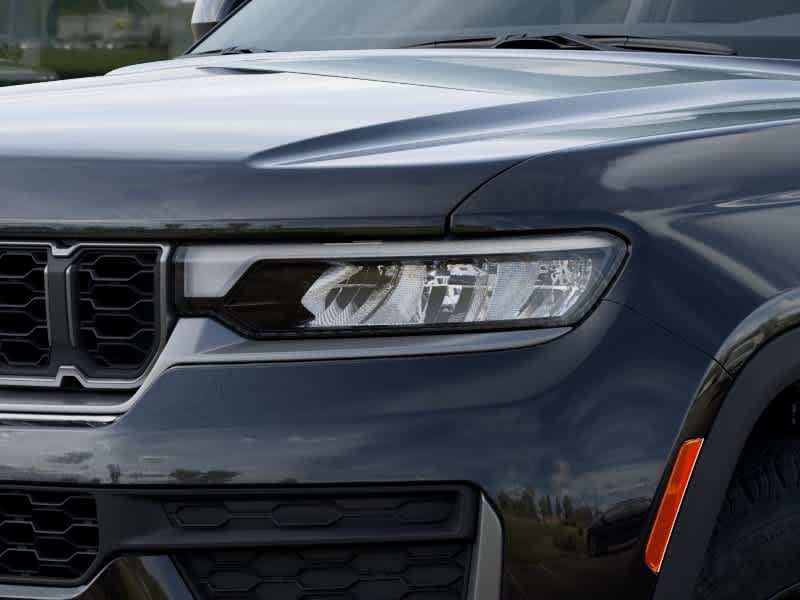 Thumbnail: 2026 Jeep Grand Cherokee L - 10