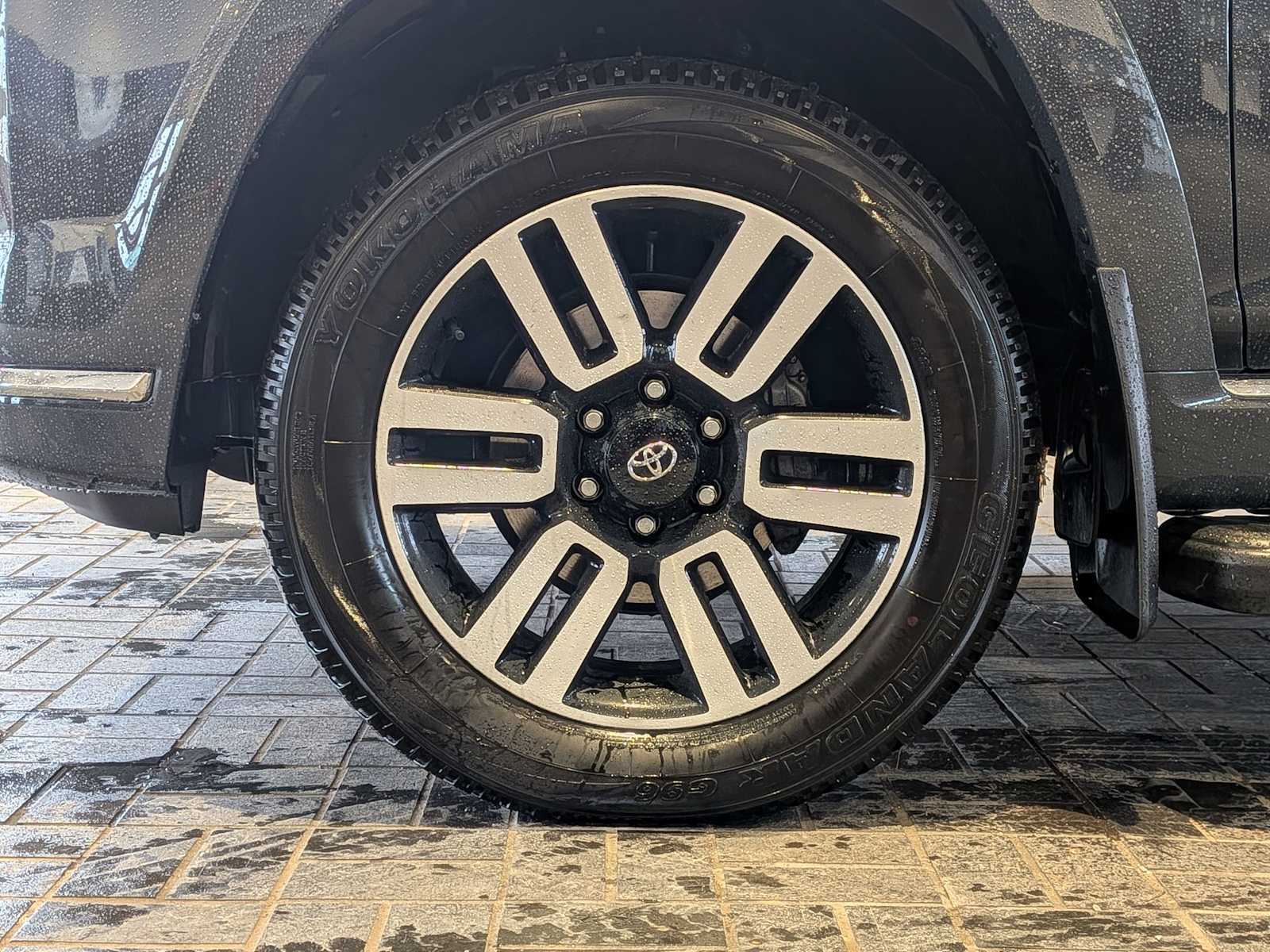 Thumbnail: 2024 Toyota 4Runner - 15