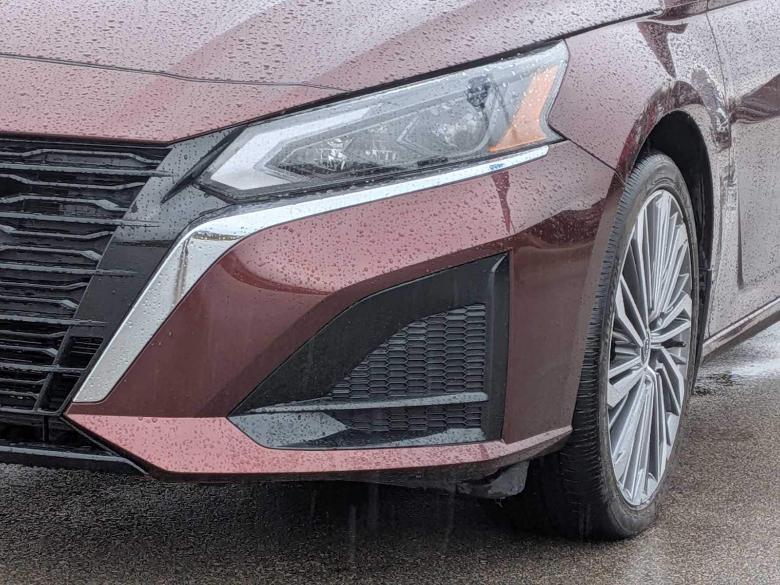 Thumbnail: 2023 Nissan Altima - 11