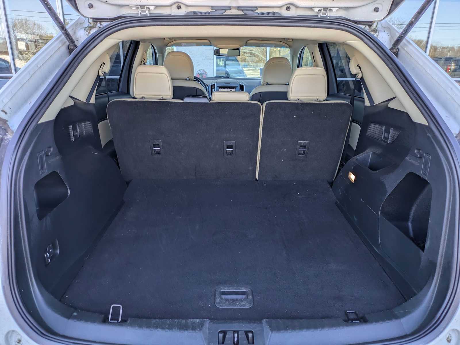 Thumbnail: 2019 Ford Edge - 30