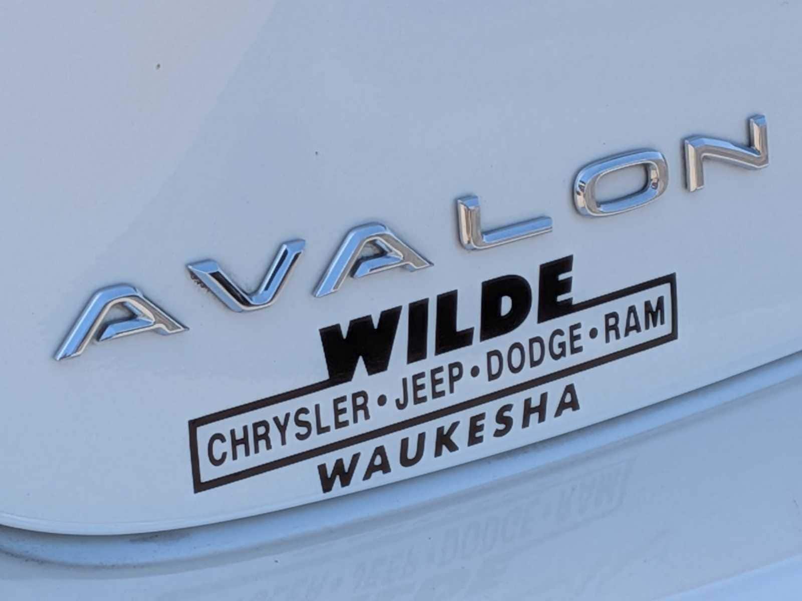 Thumbnail: 2018 Toyota Avalon - 11
