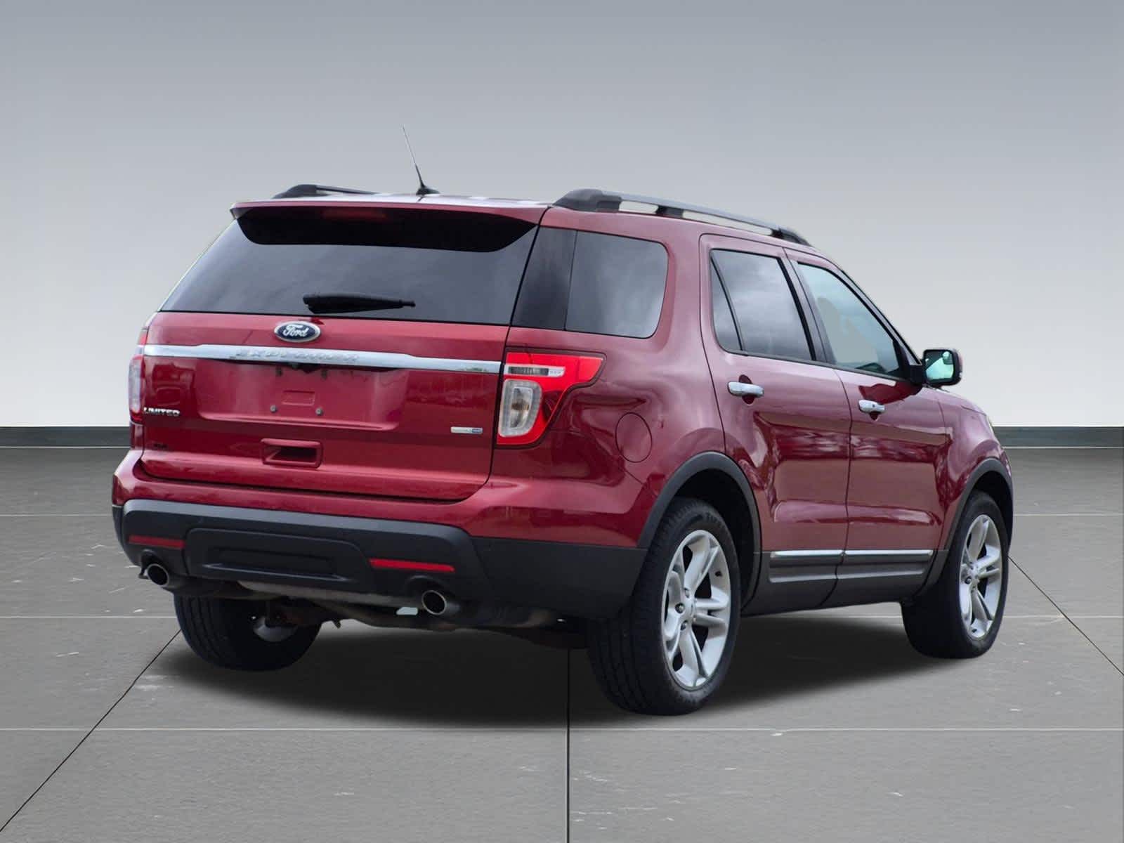 Thumbnail: 2015 Ford Explorer - 6