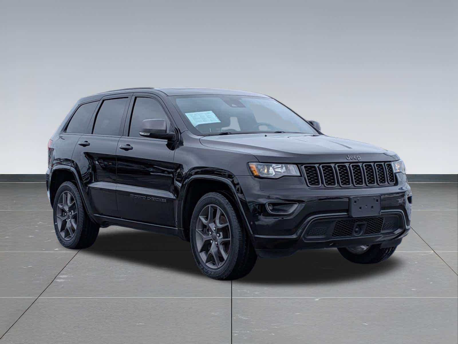 Thumbnail: 2021 Jeep Grand Cherokee - 8
