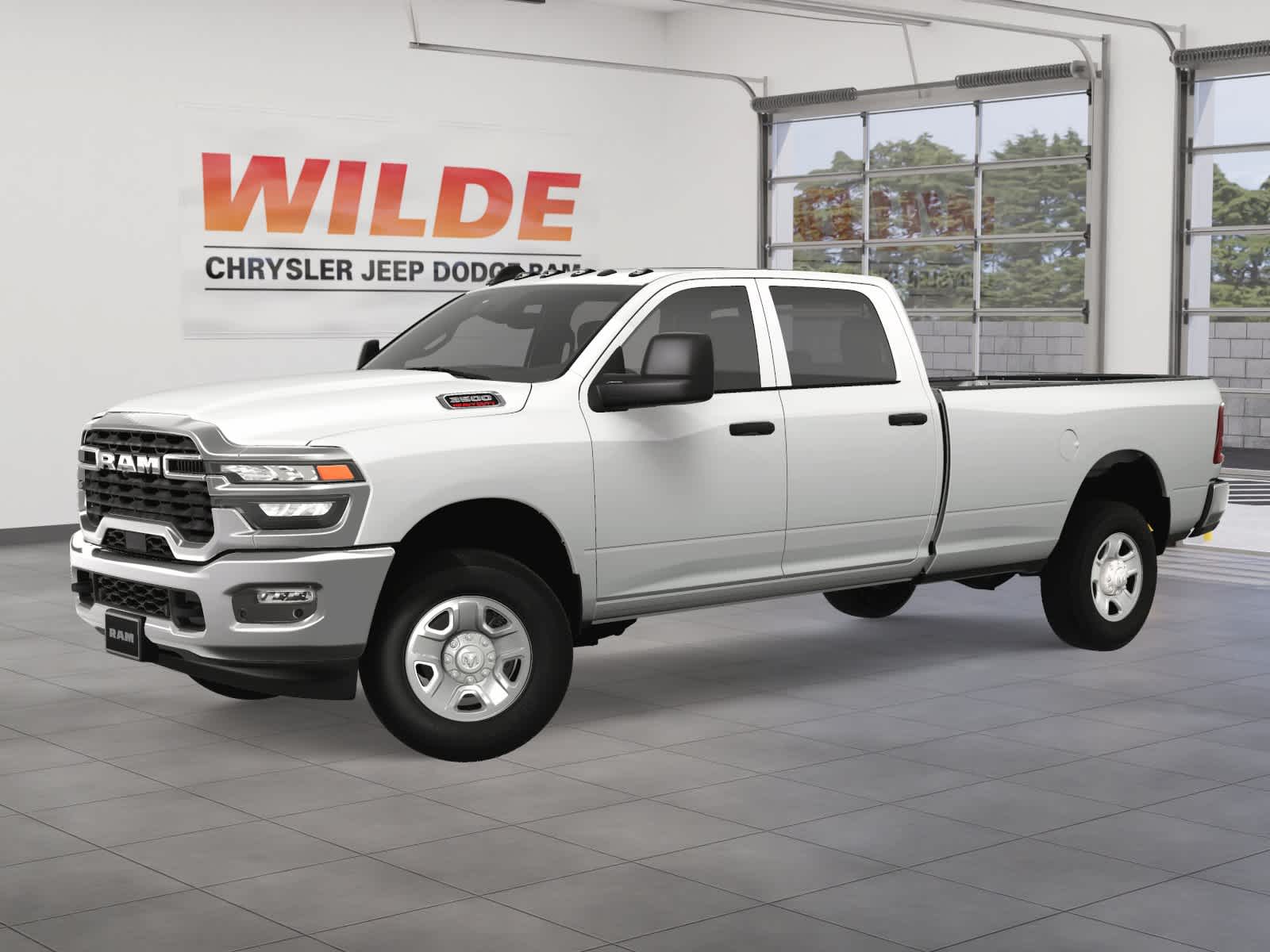 2025 Ram 3500 Tradesman photo 2