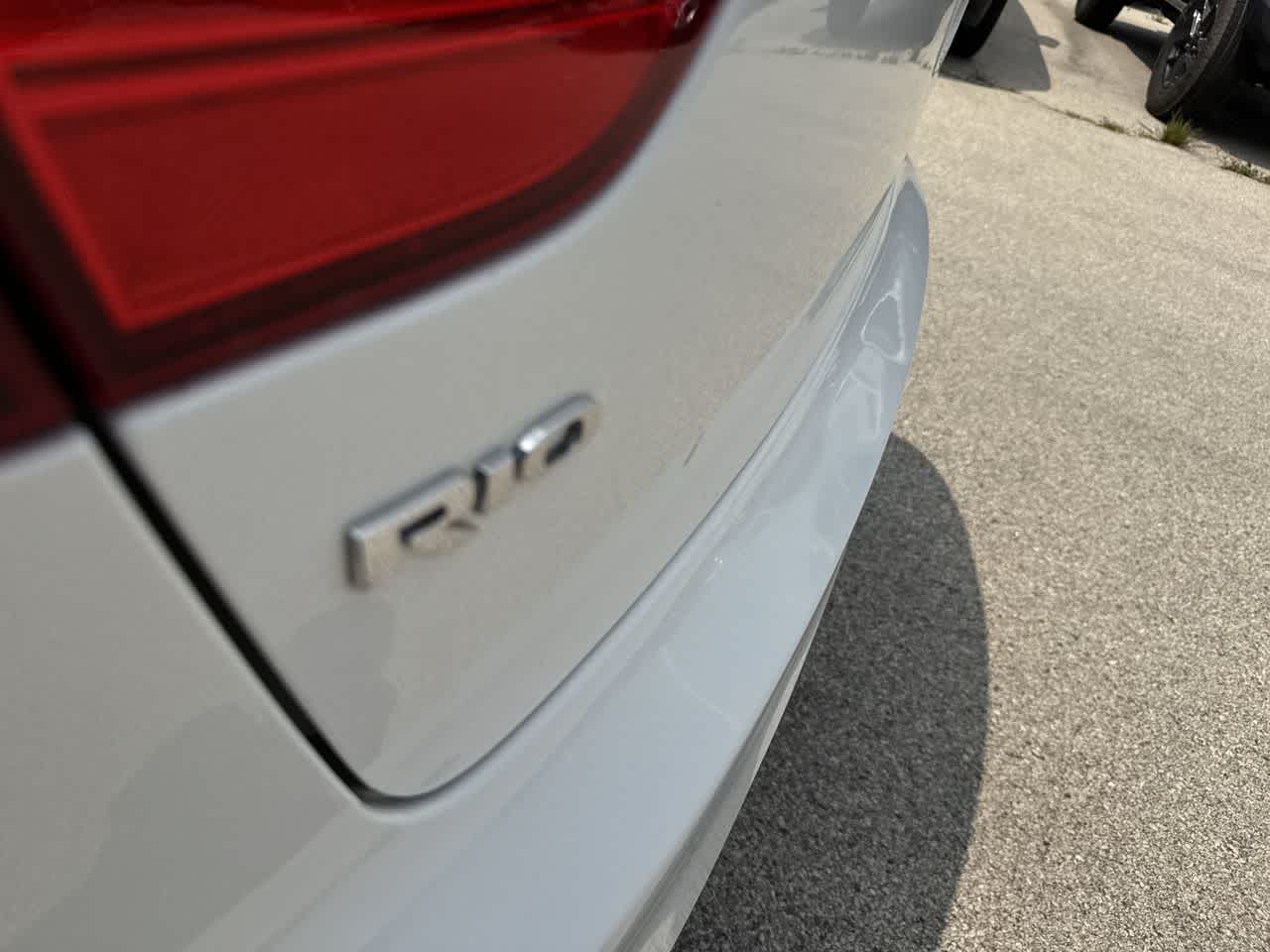 Thumbnail: 2014 Kia Rio5 - 11