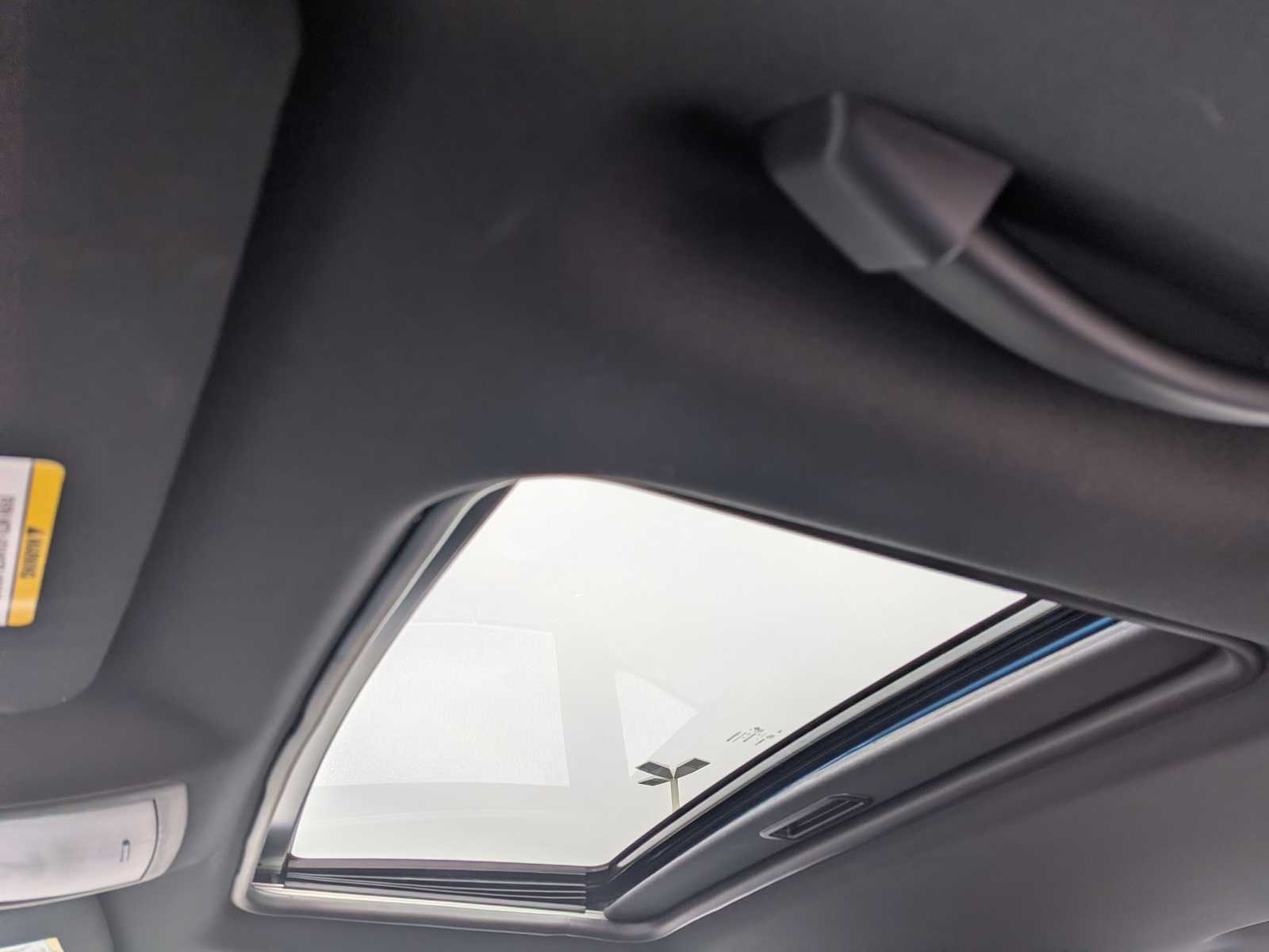 Thumbnail: 2016 Dodge Challenger - 16