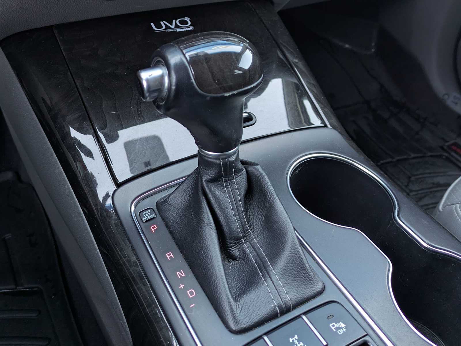 Thumbnail: 2016 Kia Sorento - 28