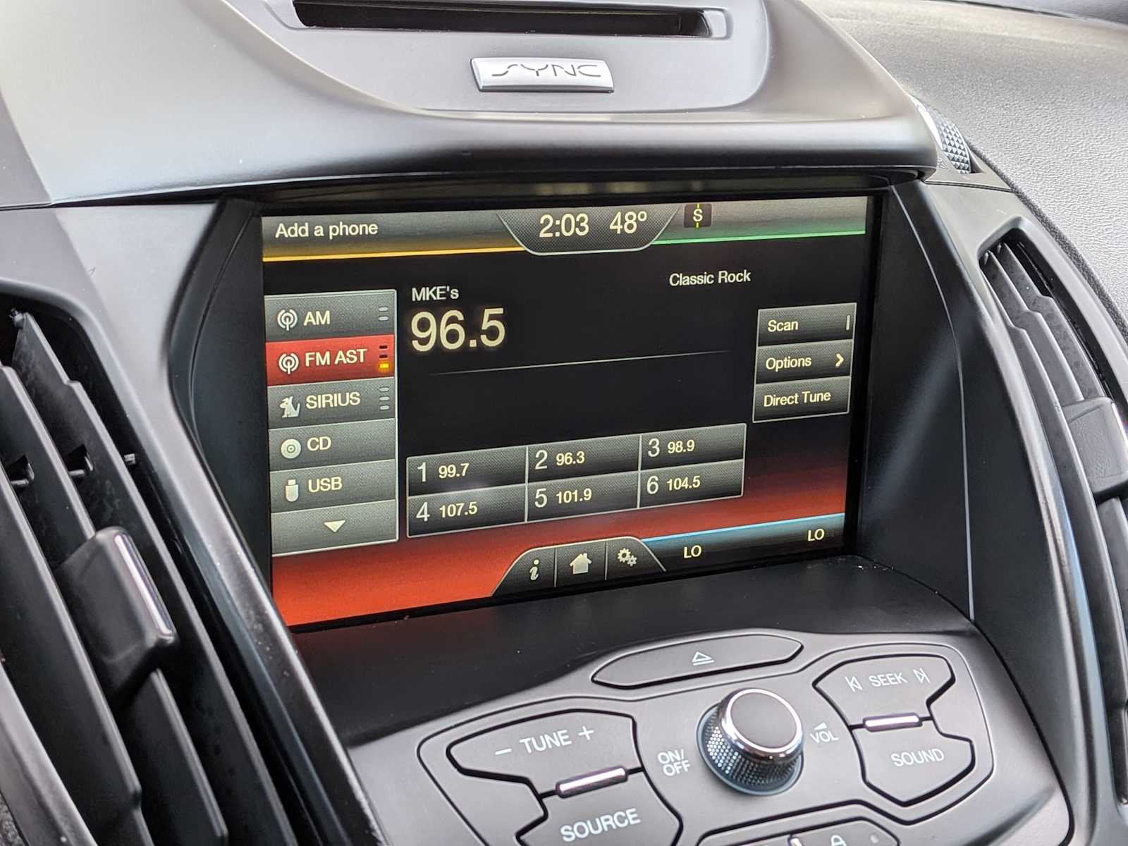 Thumbnail: 2015 Ford Escape - 23