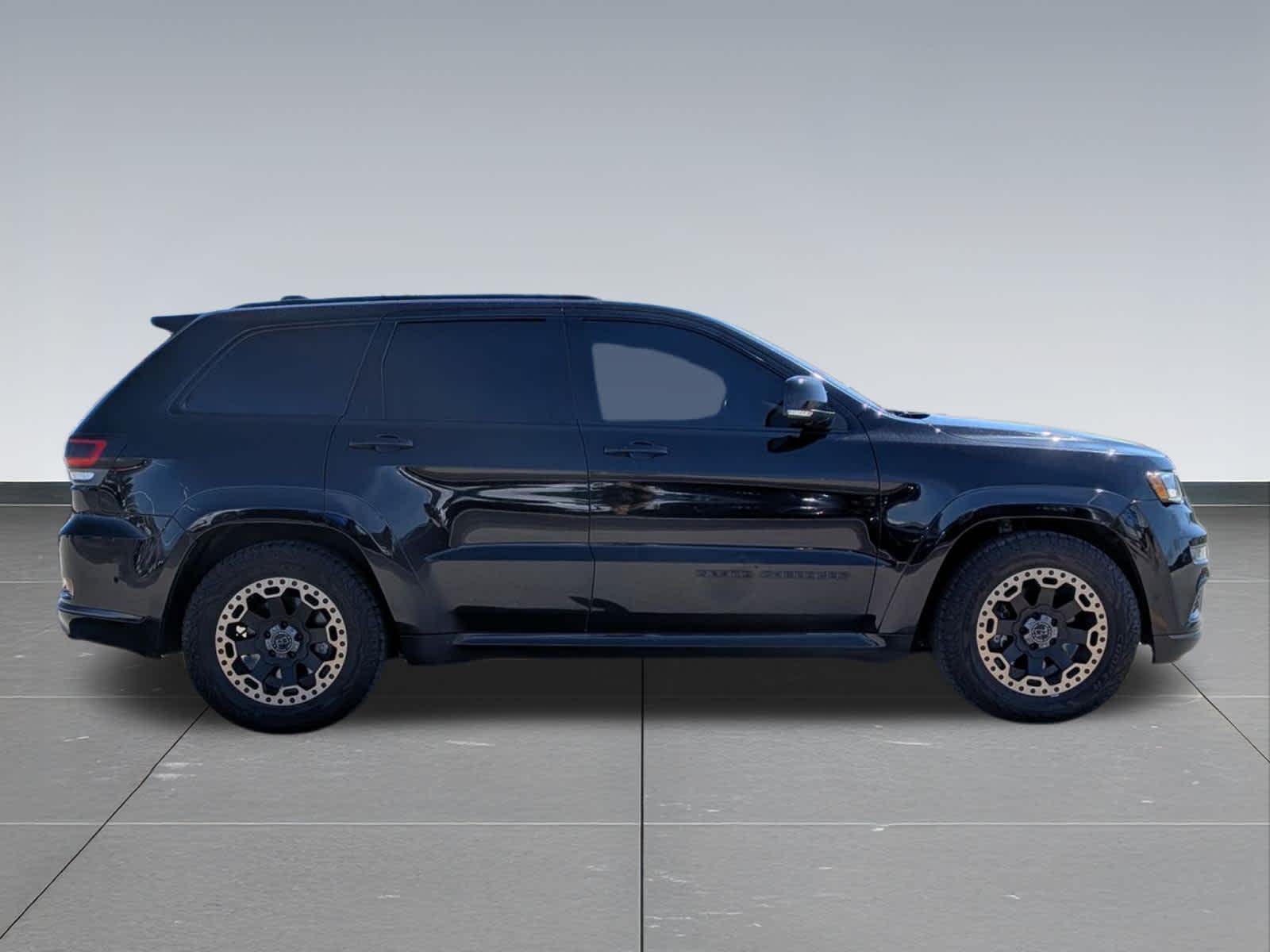Thumbnail: 2020 Jeep Grand Cherokee - 6