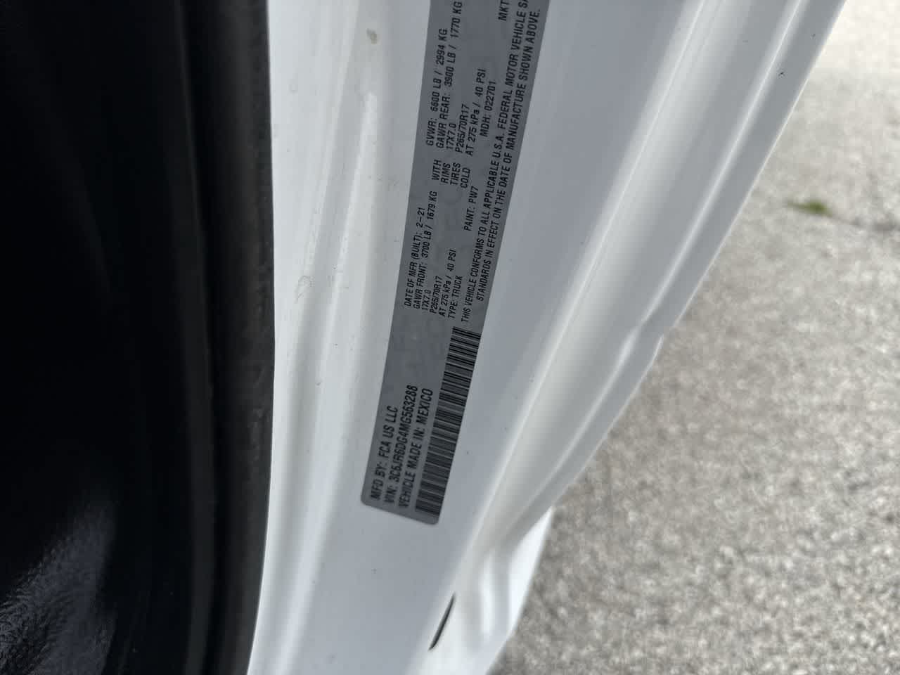 Thumbnail: 2021 RAM 1500 Classic - 31