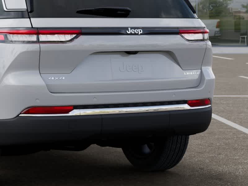 Thumbnail: 2026 Jeep Grand Cherokee - 13