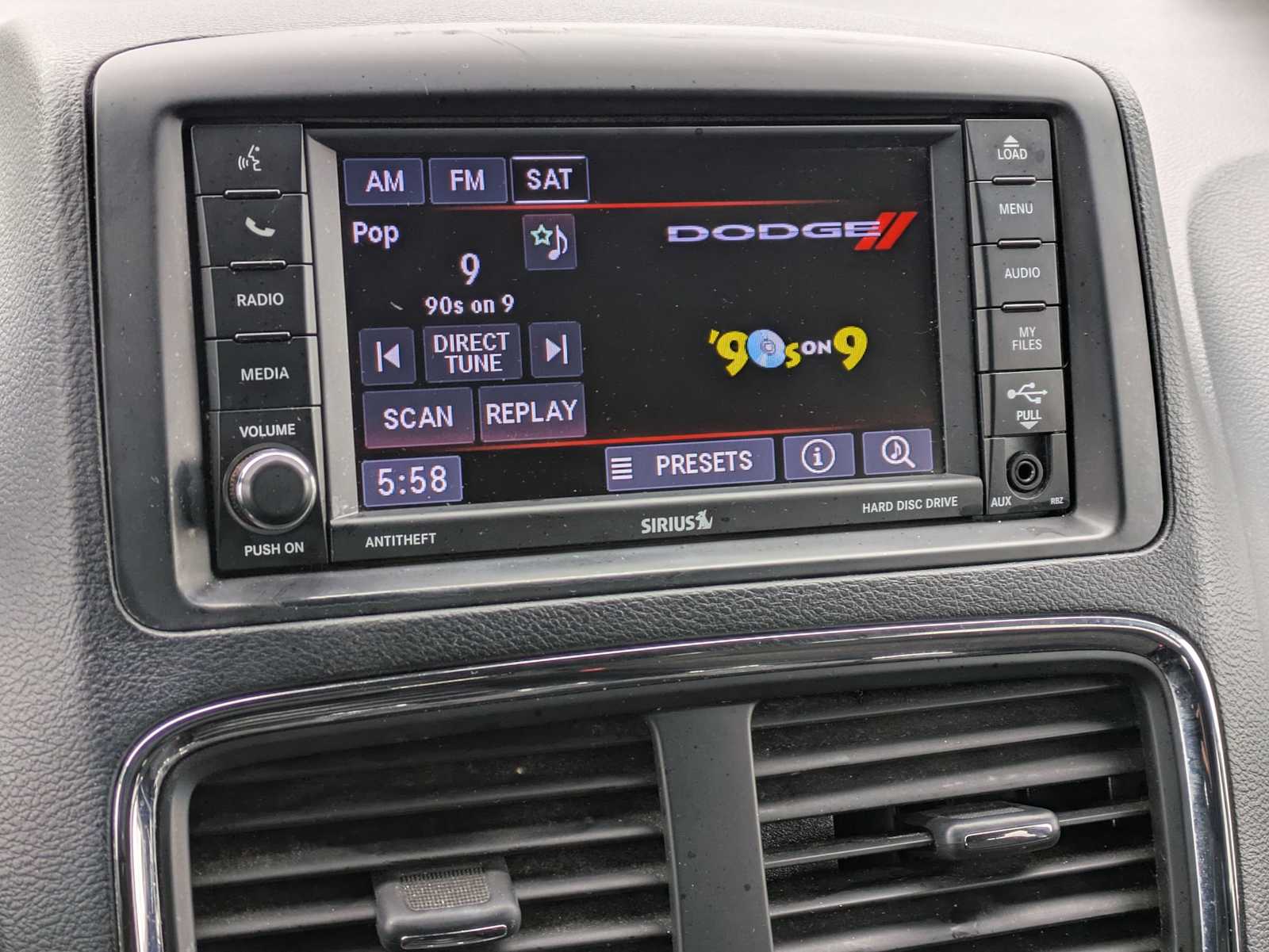 Thumbnail: 2019 Dodge Grand Caravan - 20