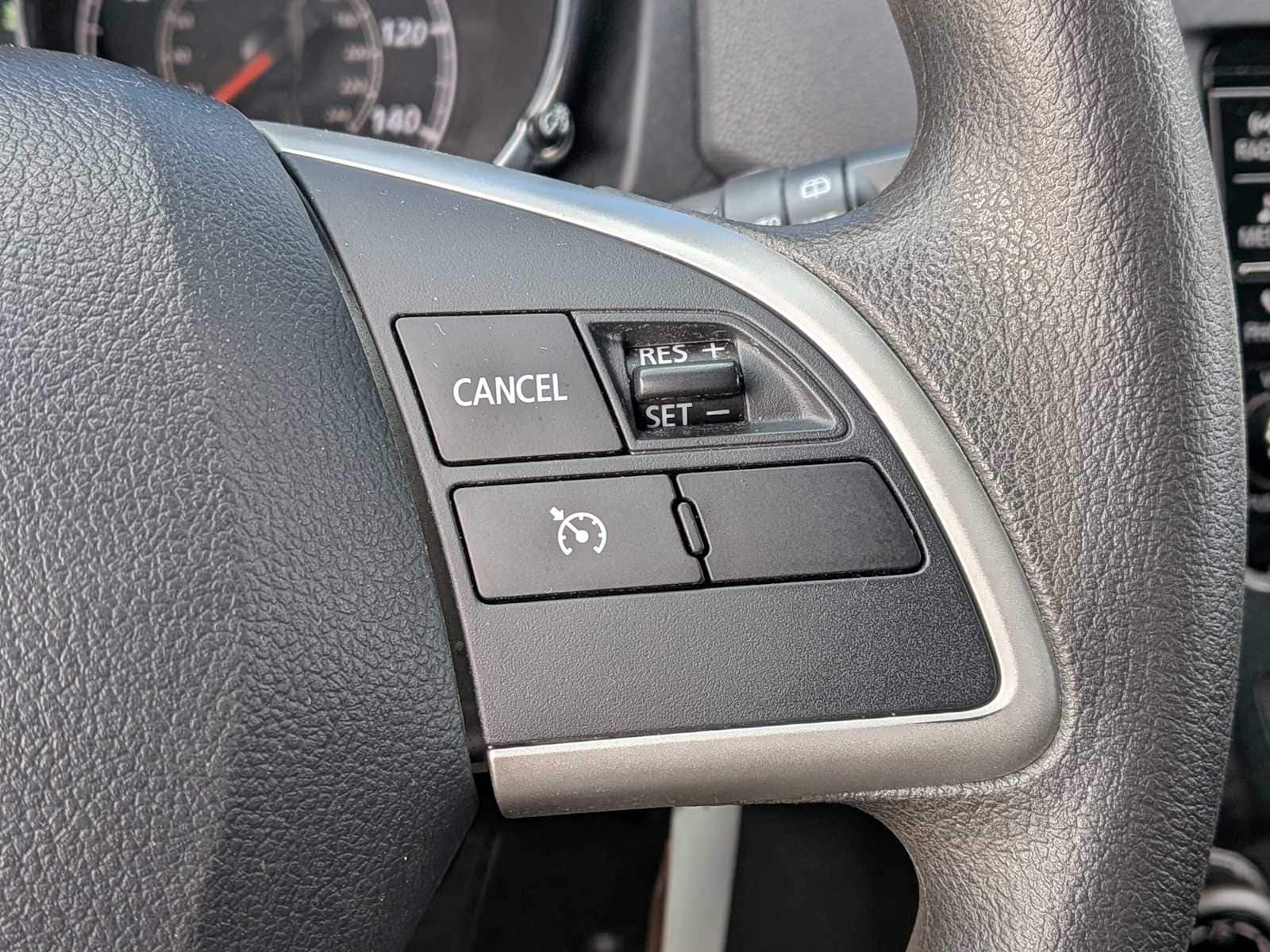 Thumbnail: 2021 Mitsubishi Outlander Sport - 23