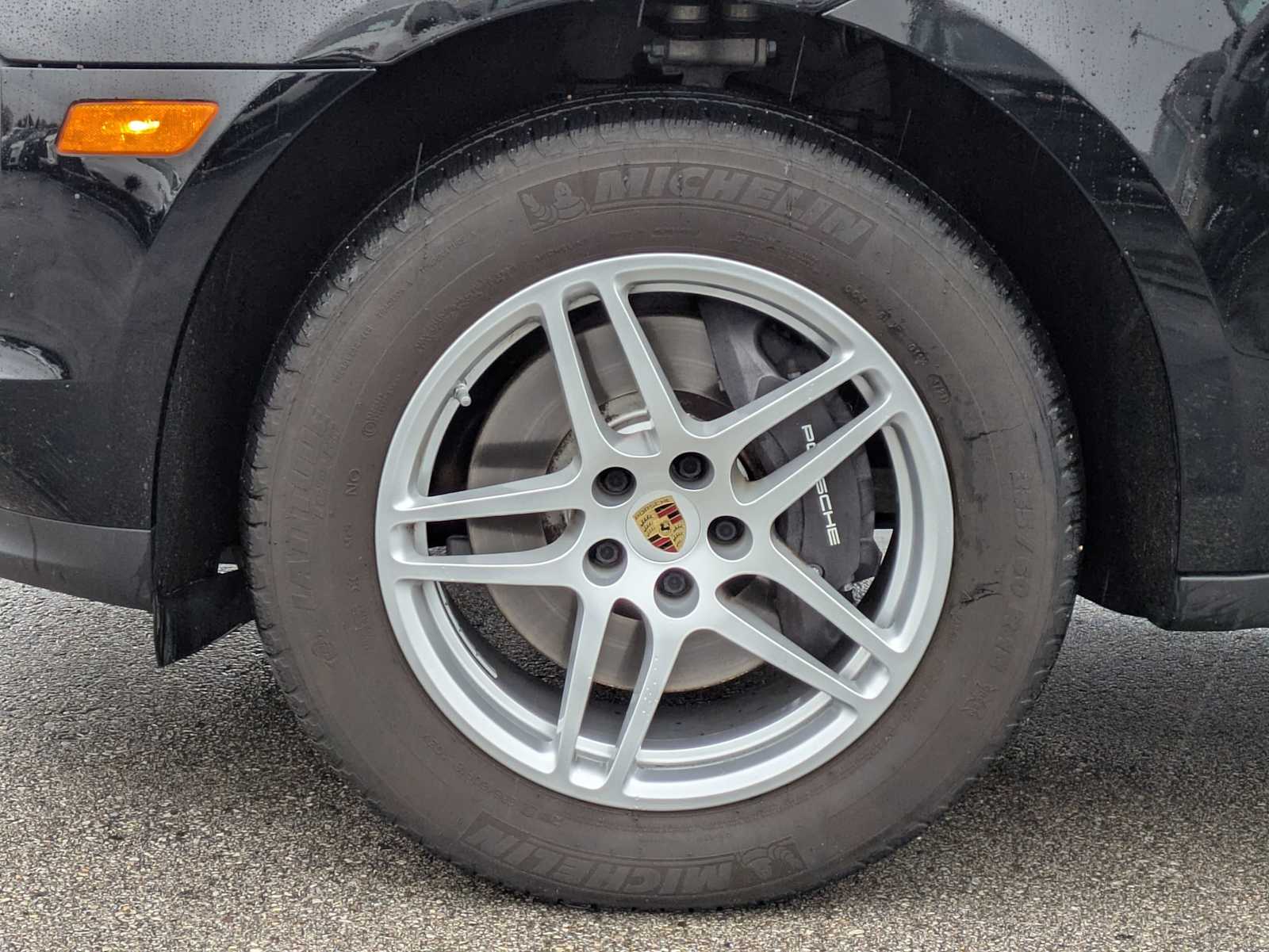 Thumbnail: 2021 Porsche Macan - 9