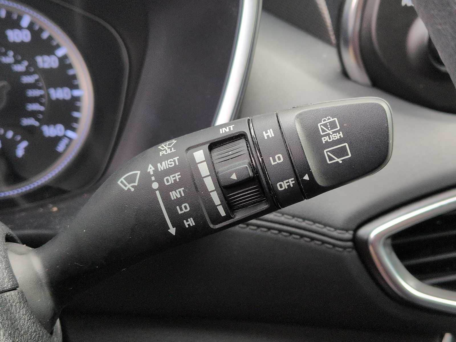 Thumbnail: 2020 Hyundai Santa Fe - 24