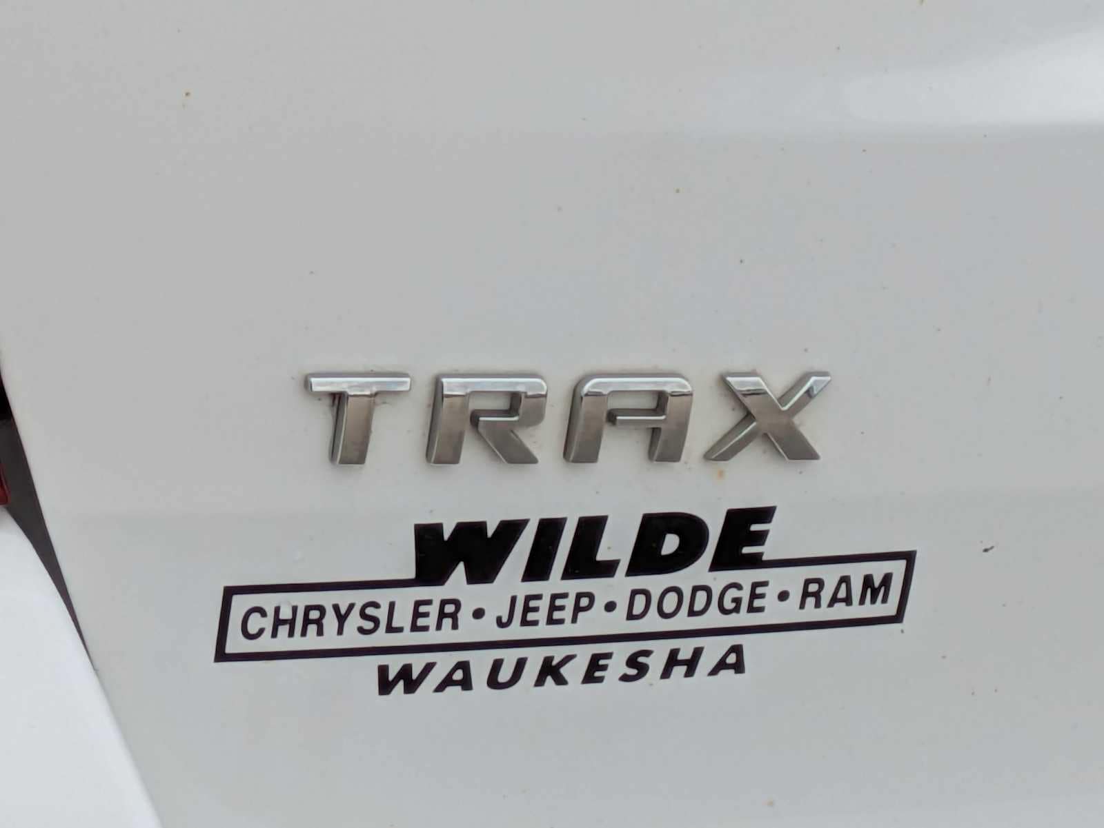 Thumbnail: 2017 Chevrolet Trax - 12