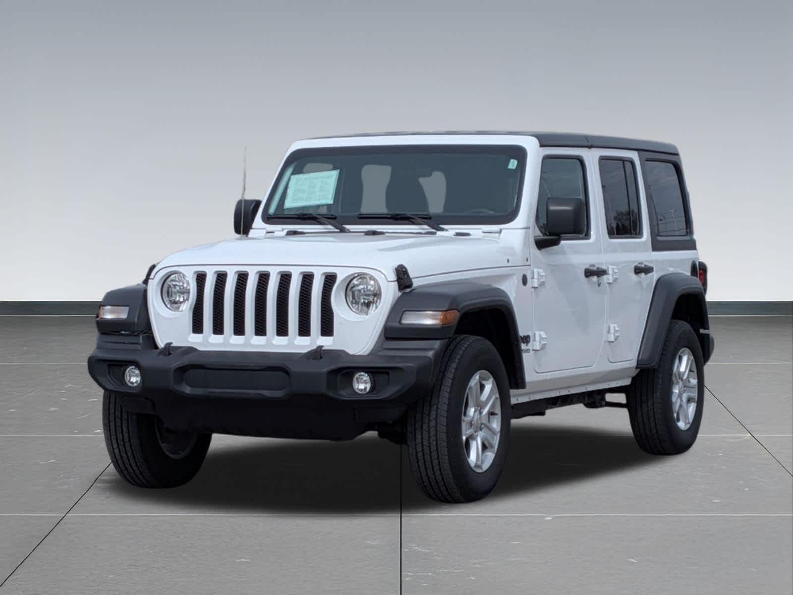 Thumbnail: 2022 Jeep Wrangler - 9