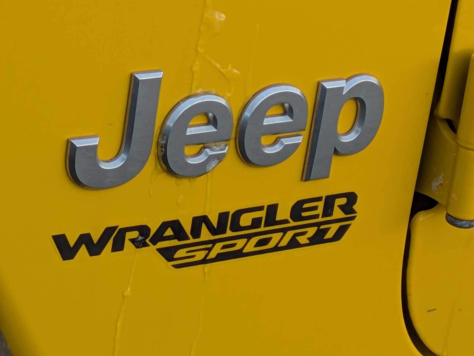 Thumbnail: 2020 Jeep Wrangler - 11