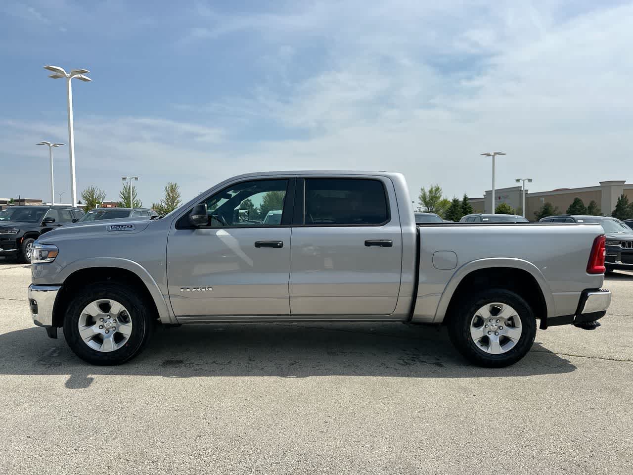 Thumbnail: 2025 RAM 1500 - 10