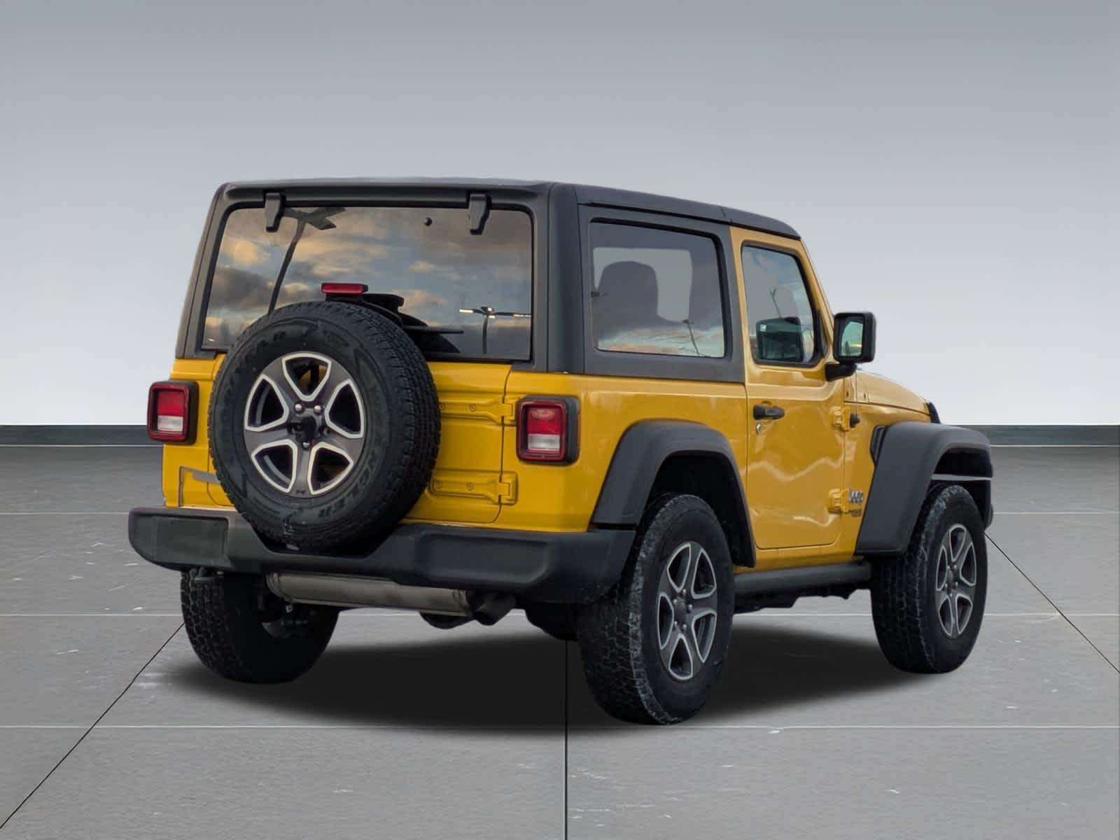 Thumbnail: 2020 Jeep Wrangler - 7