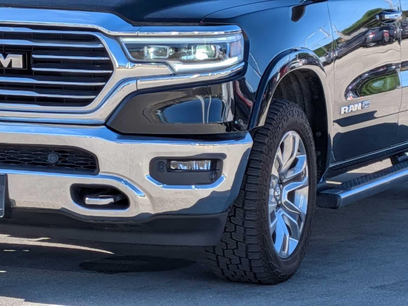 Thumbnail: 2019 RAM 1500 - 10