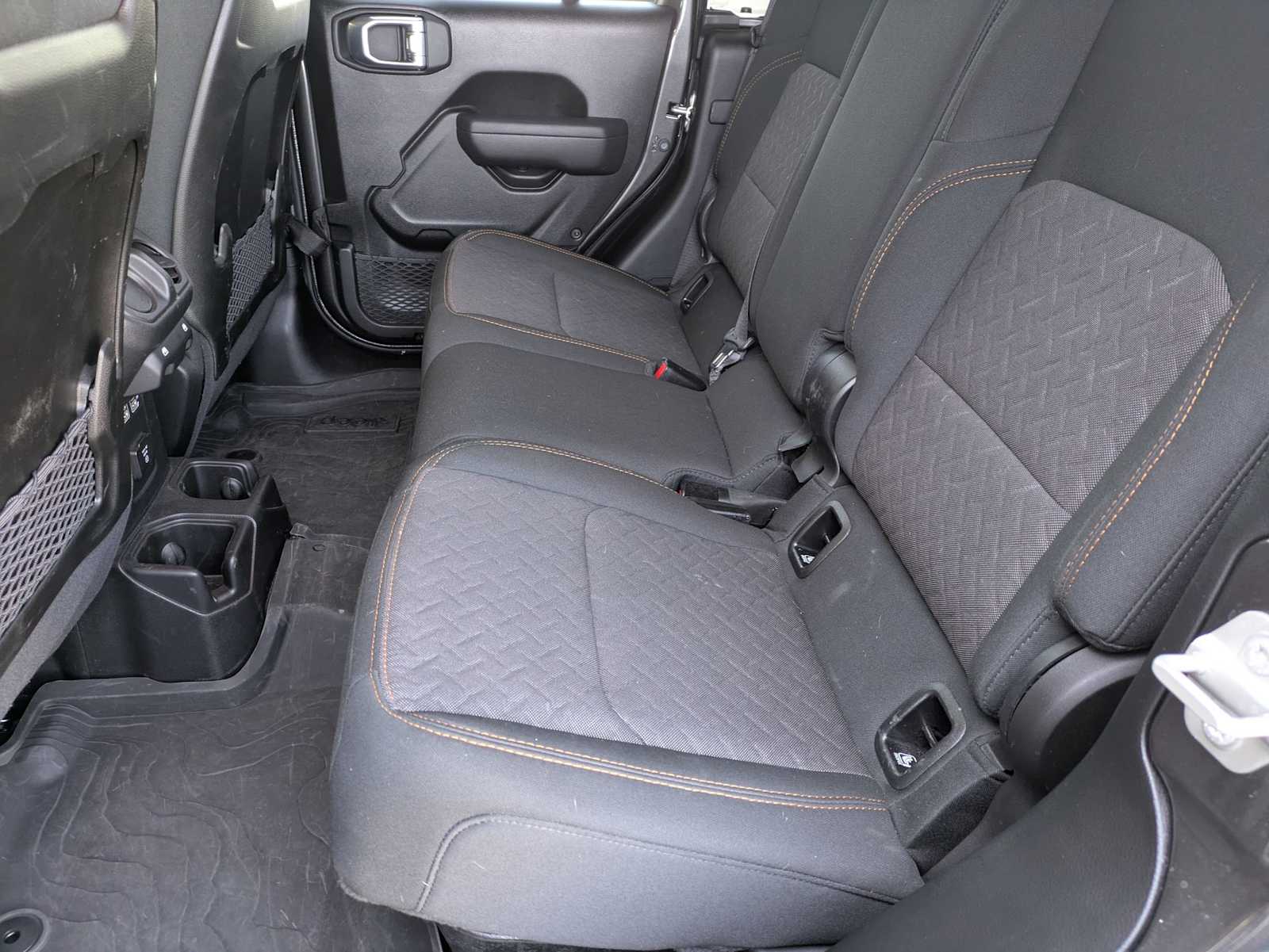 Thumbnail: 2024 Jeep Gladiator - 16